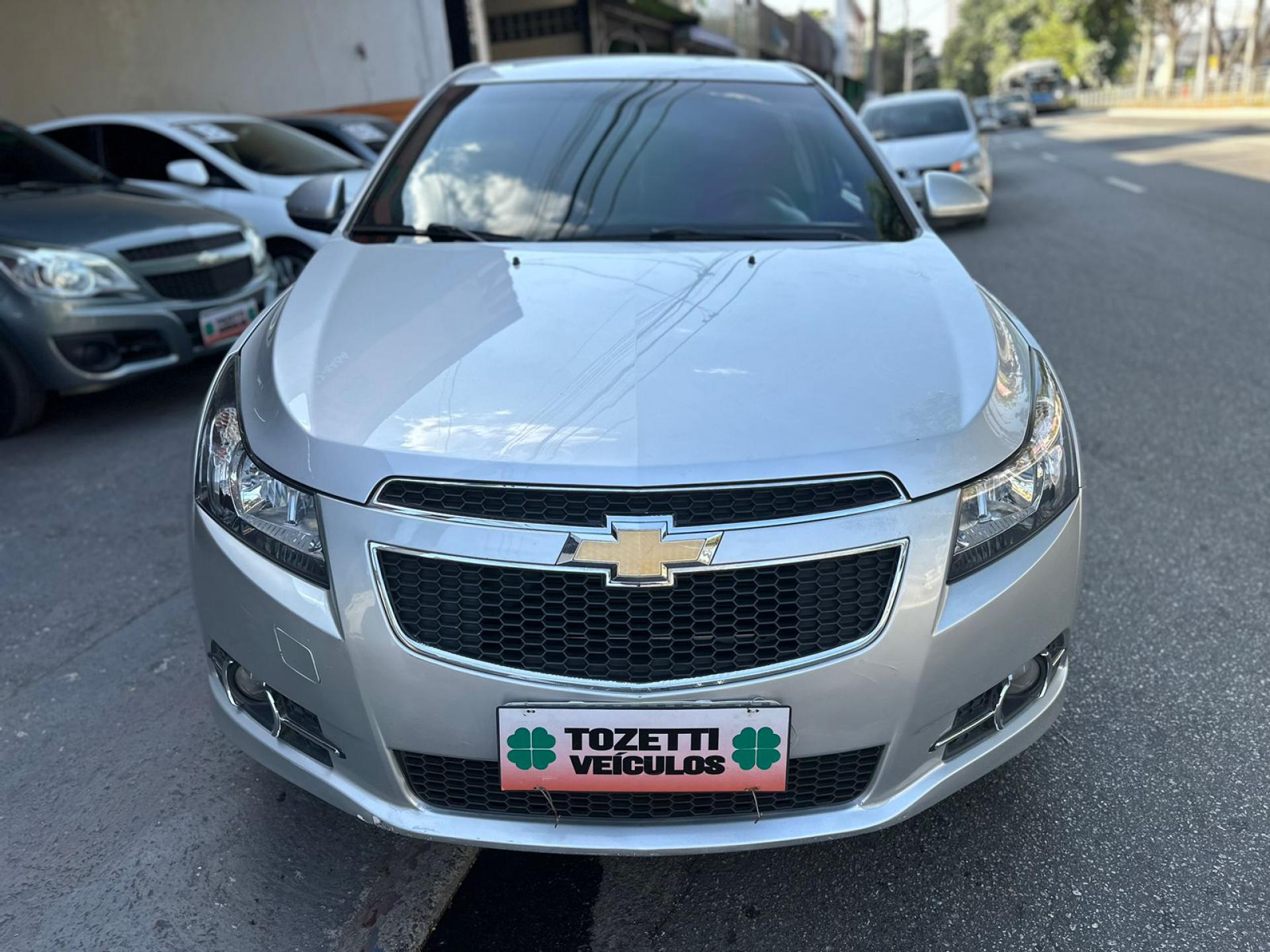 Foto Cruze Lt 1.8 16v Flexpower 4p Aut.