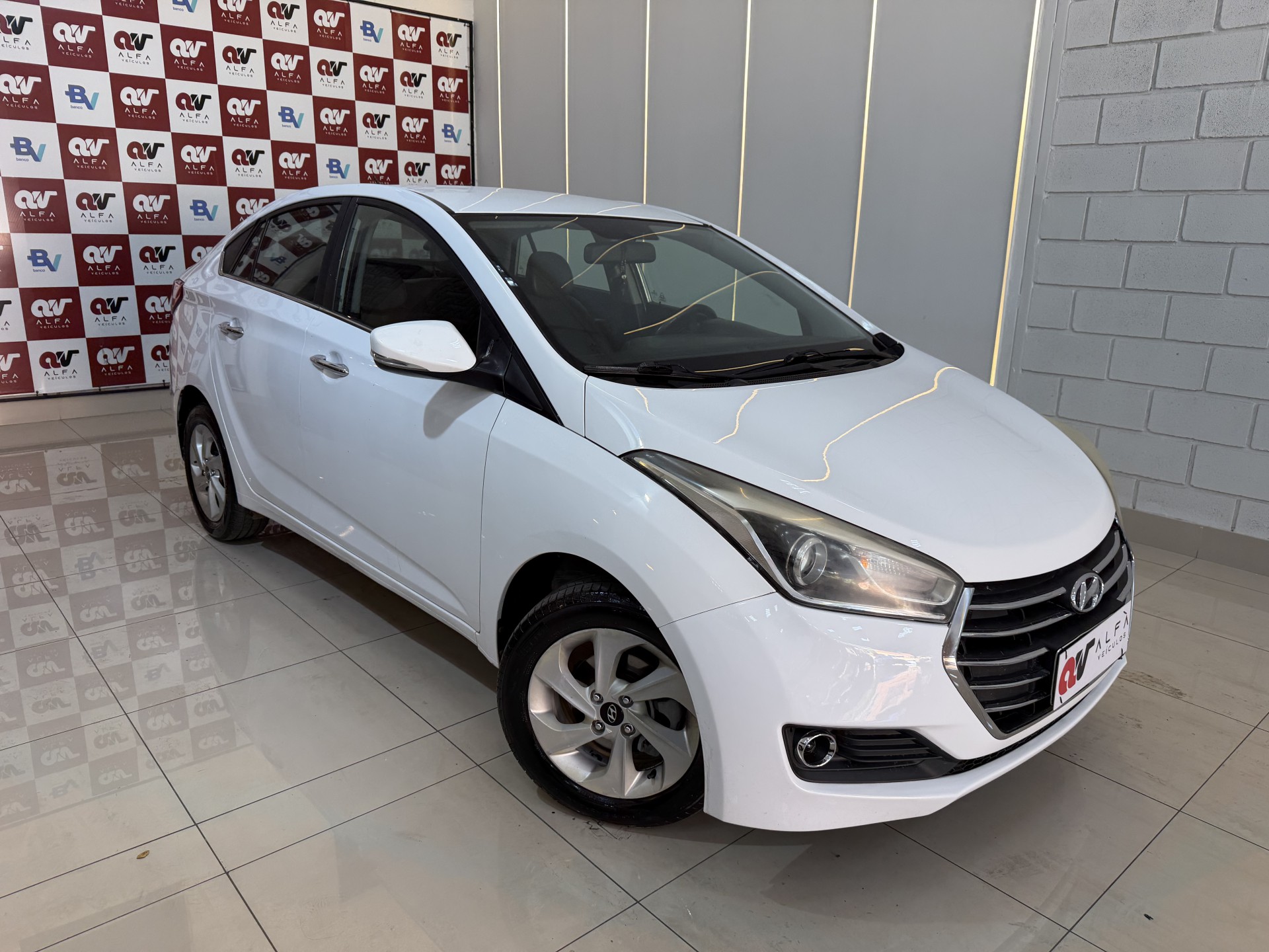 Foto Hb20s Premium 1.6 Flex 16v Aut. 4p