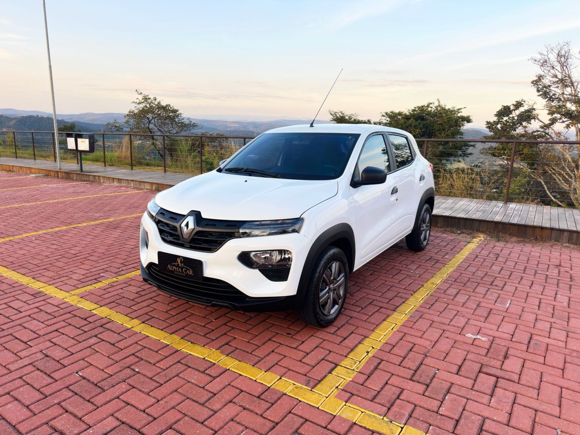 Renault Kwid Zen 1.0 Flex 12v 5p Mec.