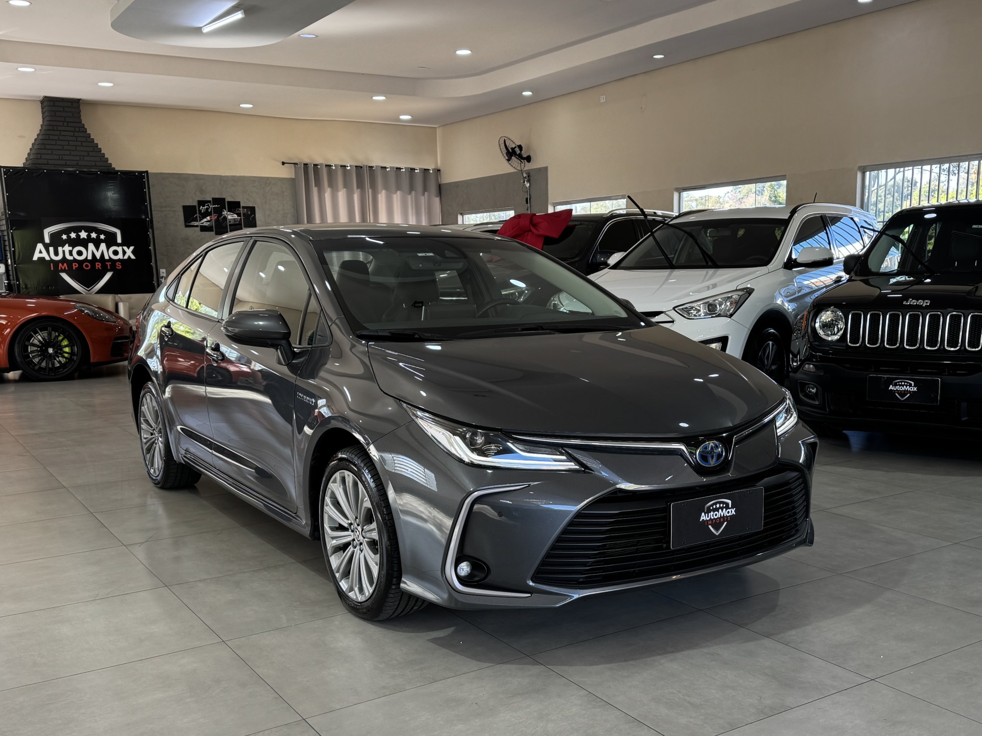 Corolla Altis 1.8 16v Aut. (híbrido)
