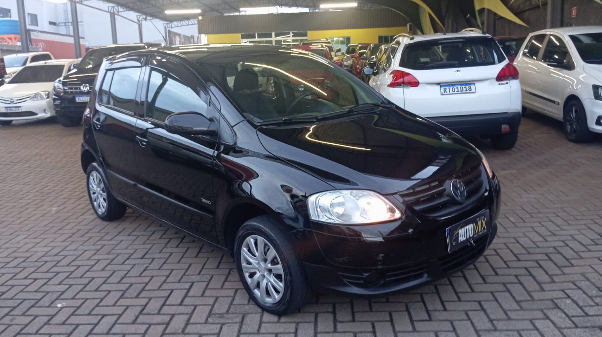 Fox Plus 1.0mi/ 1.0mi Total Flex 8v 4p