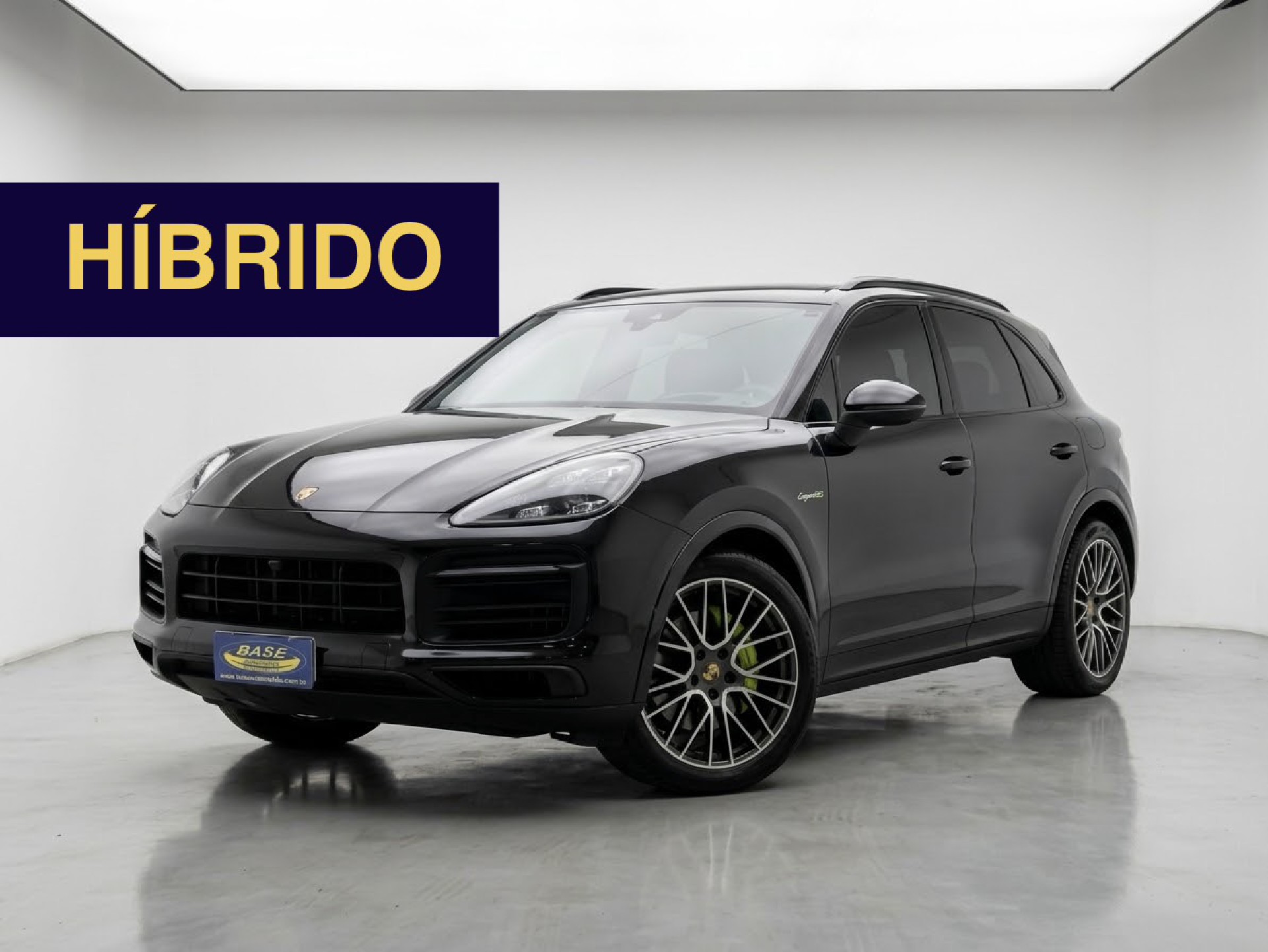 Porsche Cayenne E-hybrid 3.0 V6 462cv