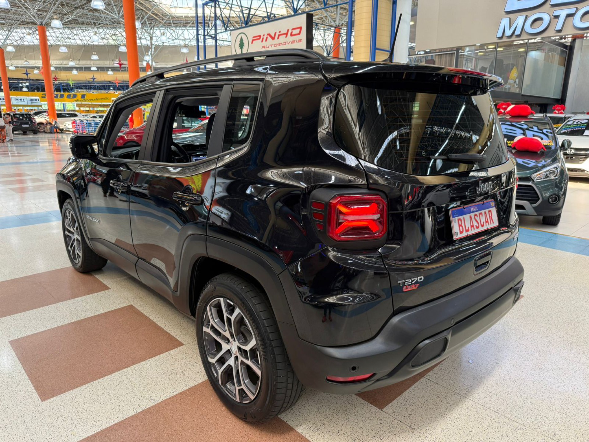 Jeep Renegade Long. T270 1.3 Tb 4x2 Flex Aut. | BlasCar Multimarcas