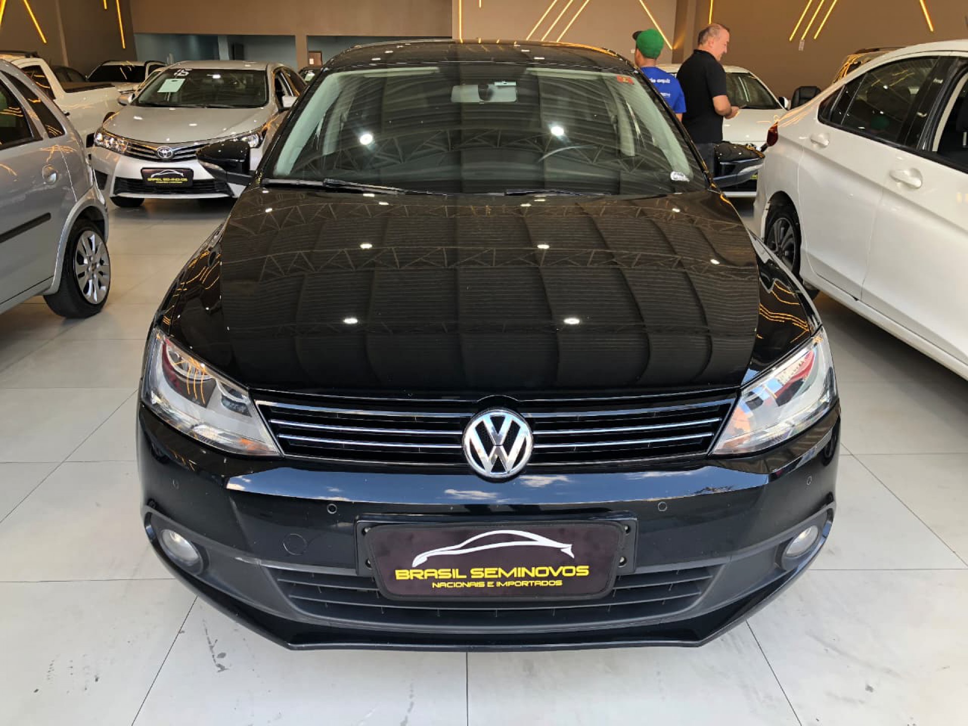 Foto Jetta Comfortline 2.0 T.flex 8v 4p Tipt.