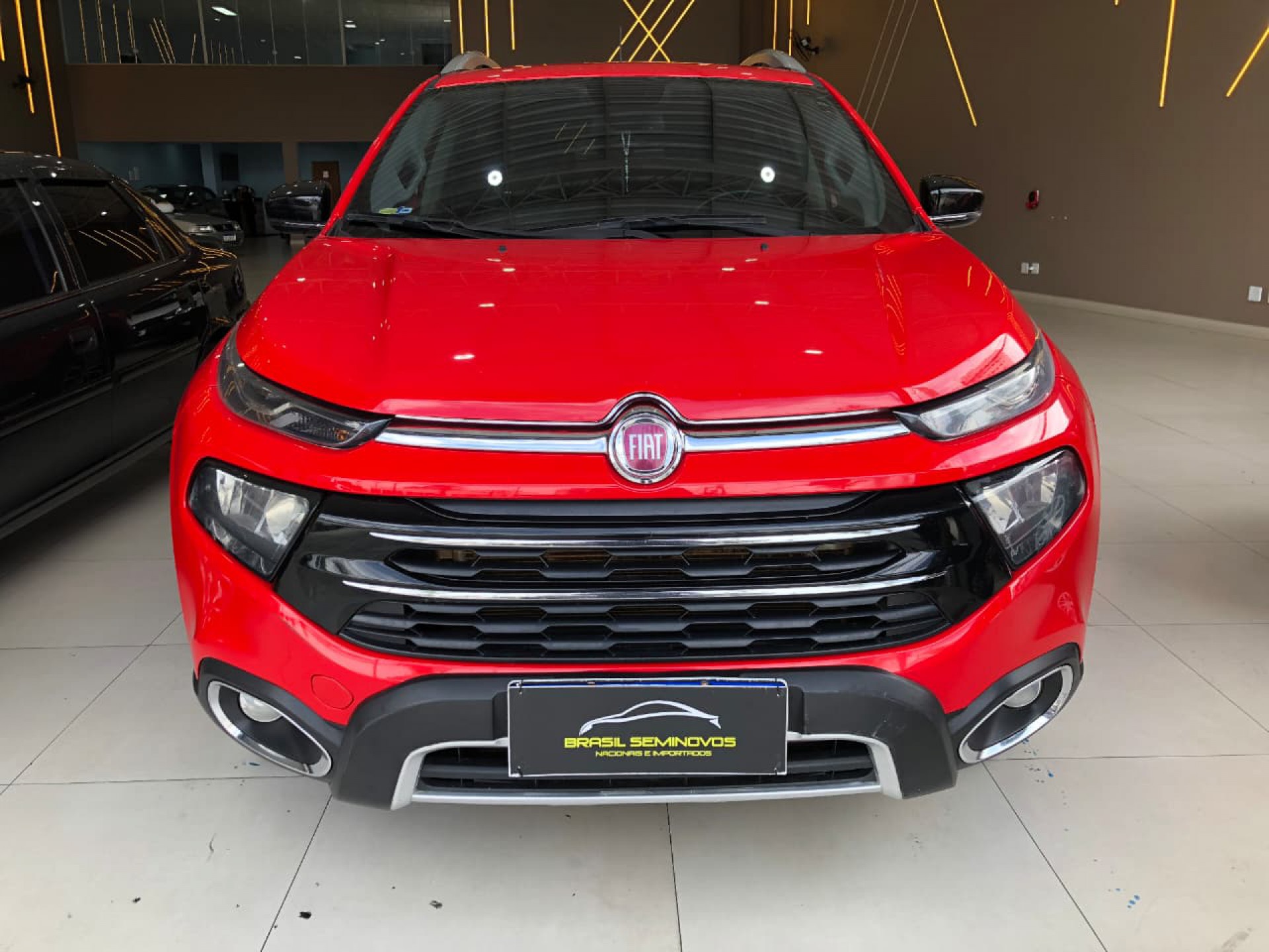 Foto Toro Volcano 2.0 16v 4x4 Tb Diesel Aut.