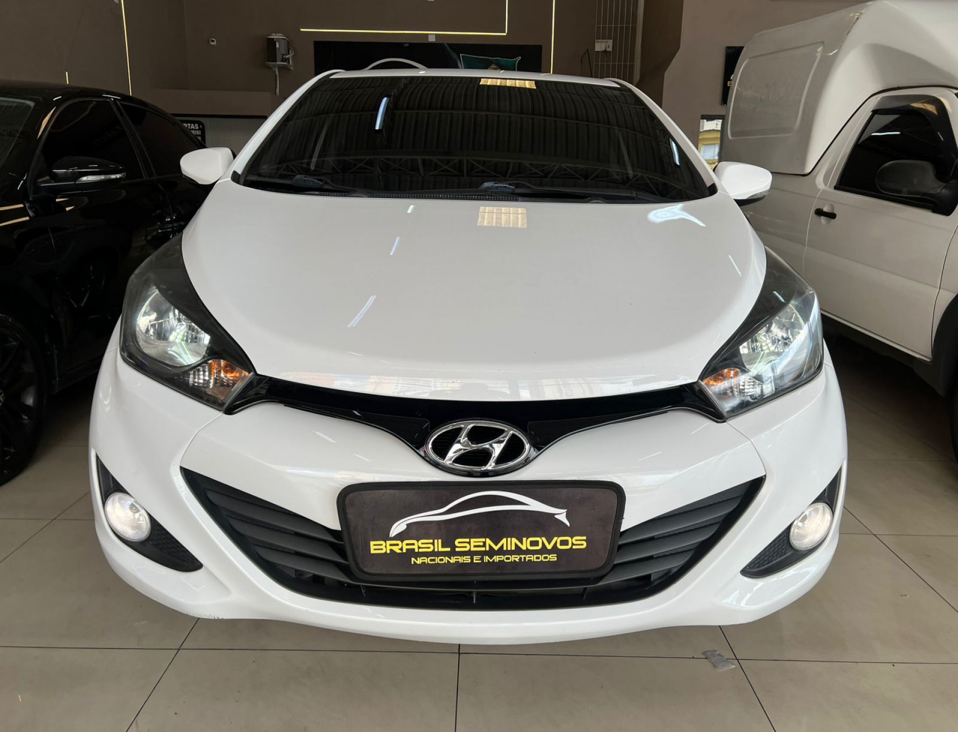 Foto Hb20s C.plus/c.style1.0 Flex 12v Mec. 4p