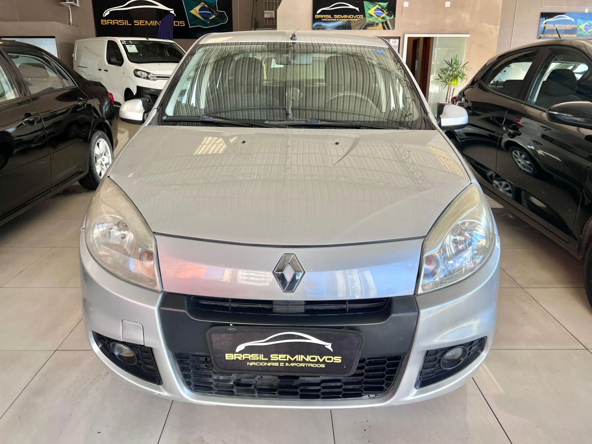Foto Sandero Expression Flex 1.6 16v 5p