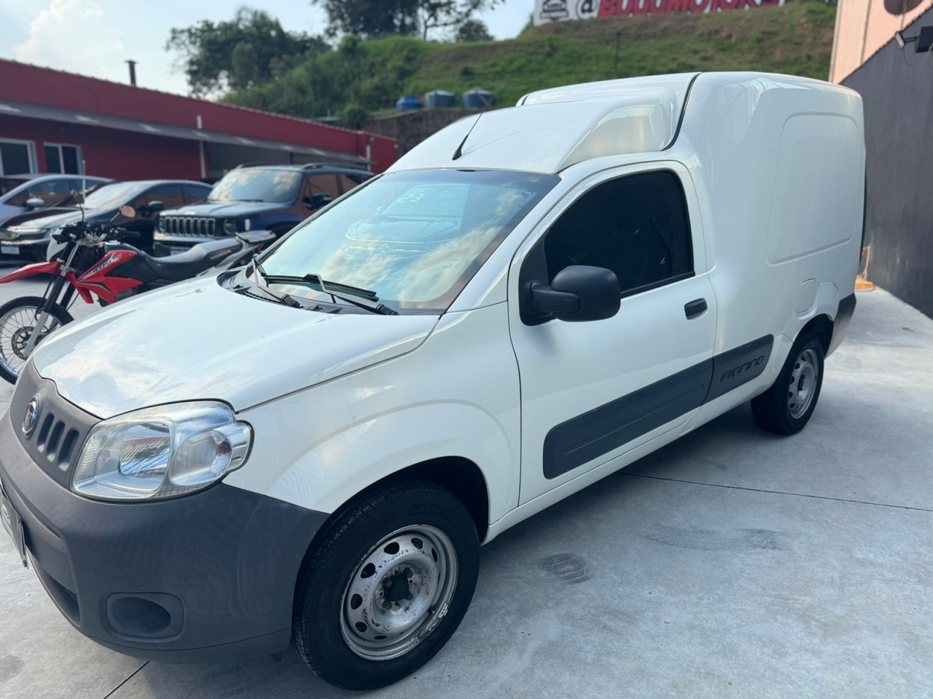 Fiorino Furgão Work. Hard 1.4 Flex 8v 2p