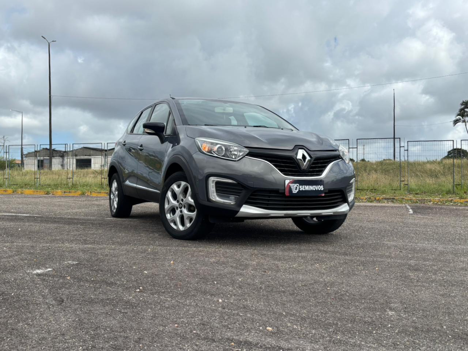 Renault Captur Zen 1.6 16v Flex 5p Mec.