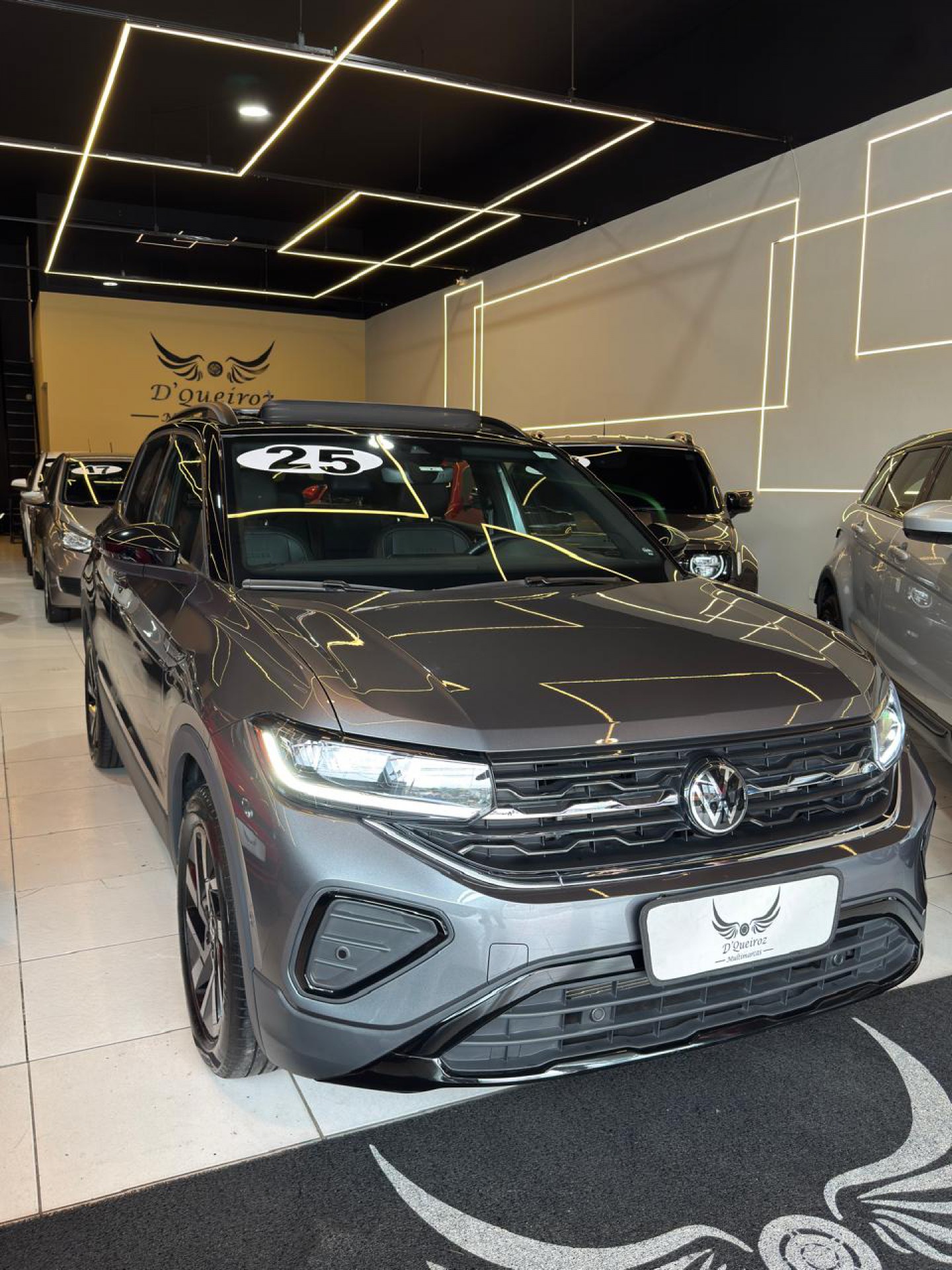 Foto T-cross Highline 1.4 Tsi Flex 16v 5p Aut