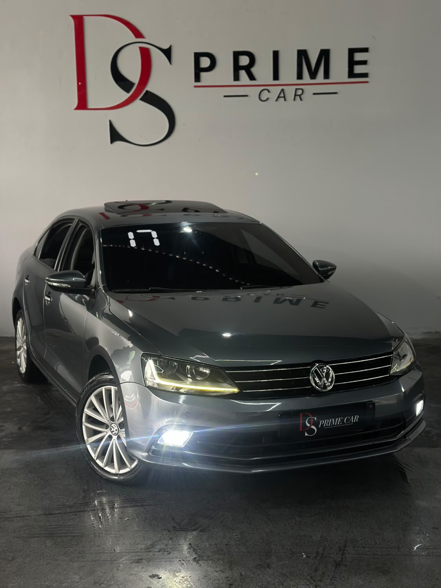 Volkswagen Jetta Comfortline 1.4 Tsi 16v 4p Aut.