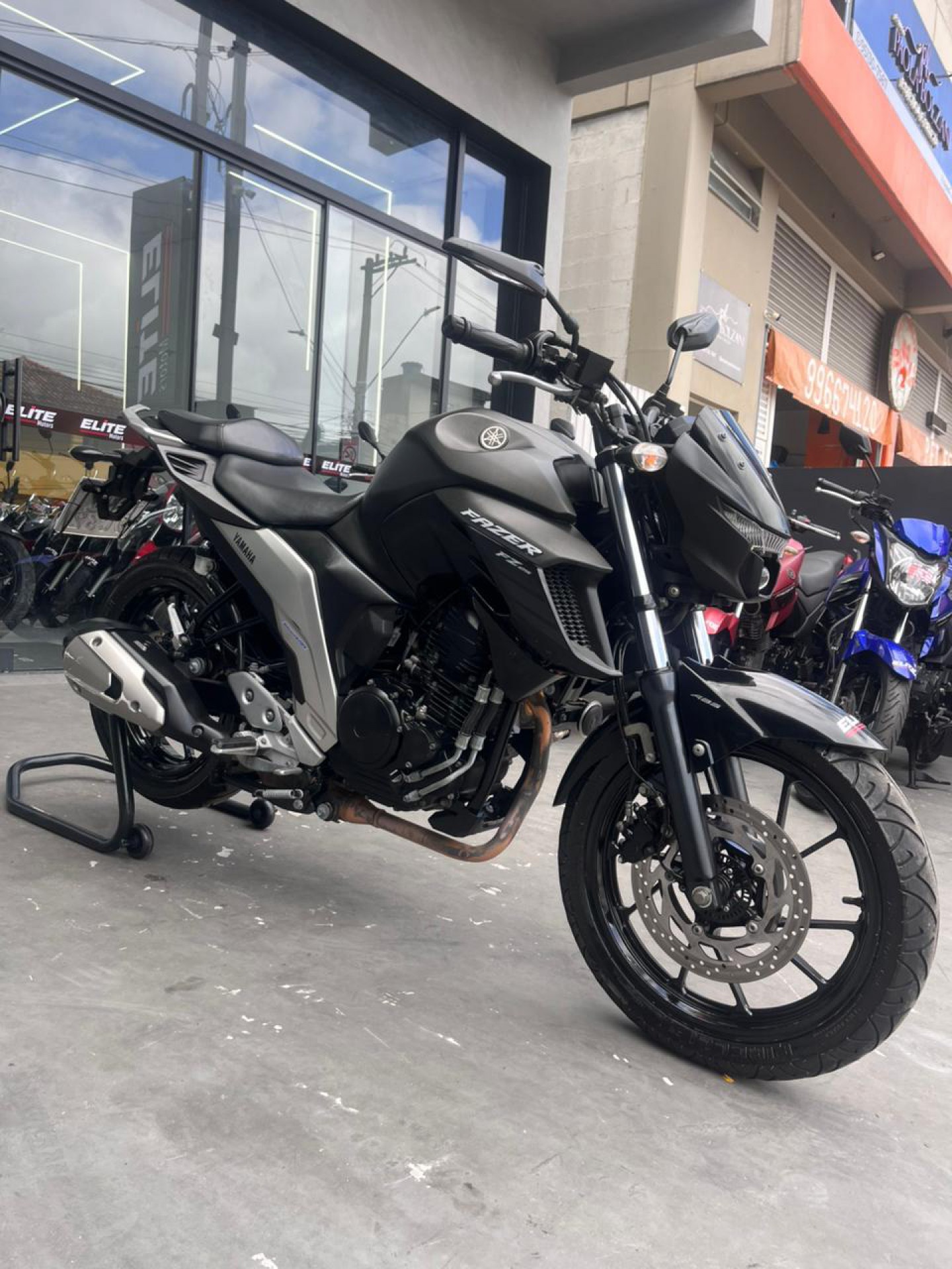 Yamaha Fazer 250
