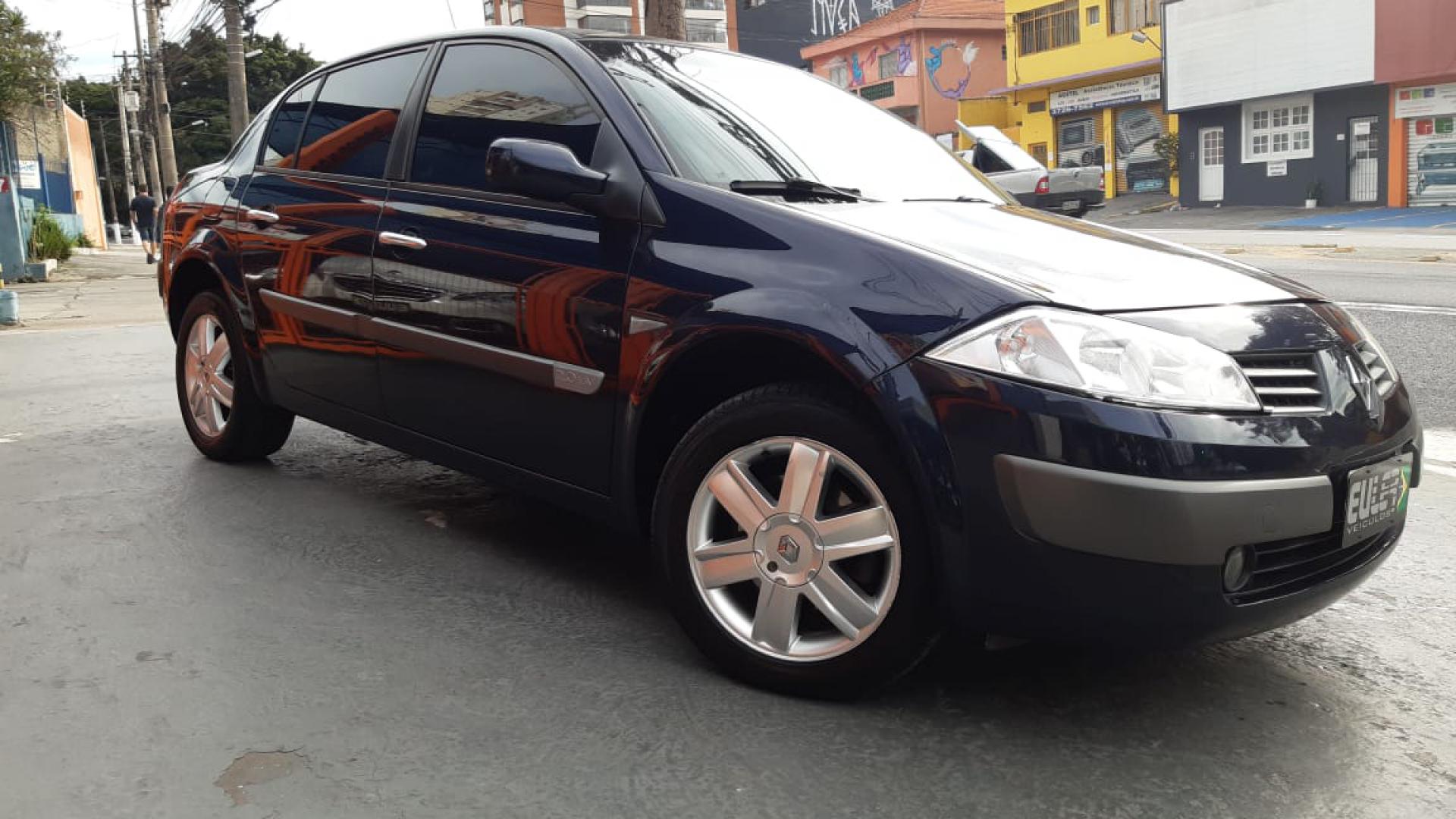 Foto Megane Sedan Dynamique 2.0 16v Aut.