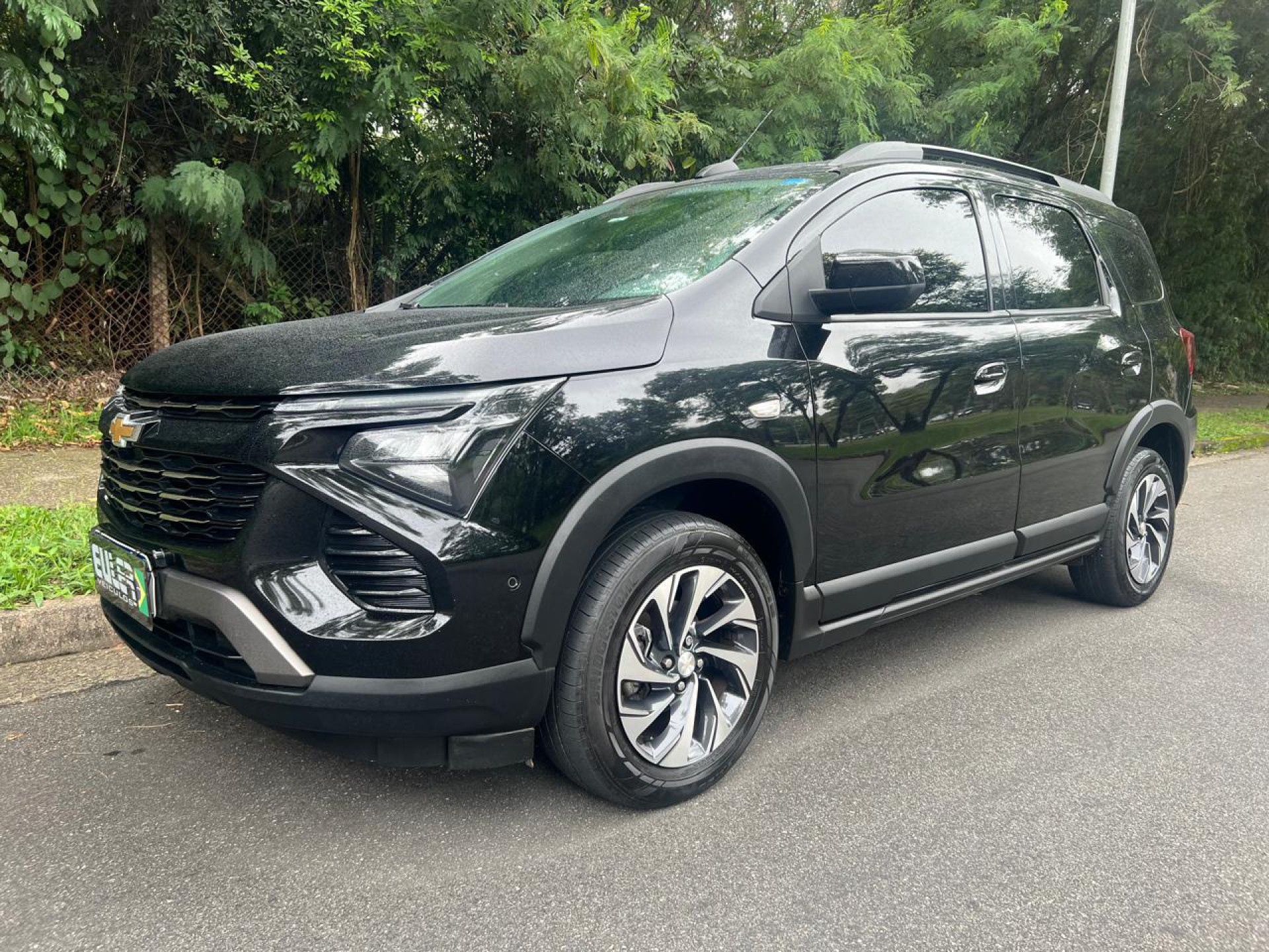 Foto Spin Premier 1.8 8v Econo.flex 5p Aut.