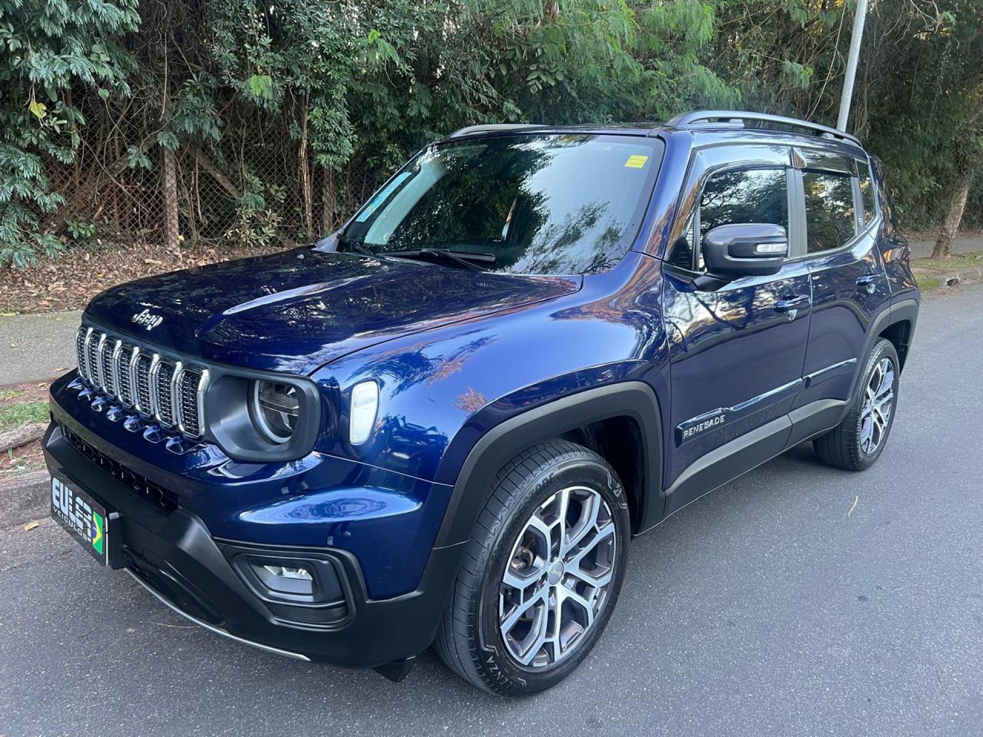 Foto Renegade Long. T270 1.3 Tb 4x2 Flex Aut.