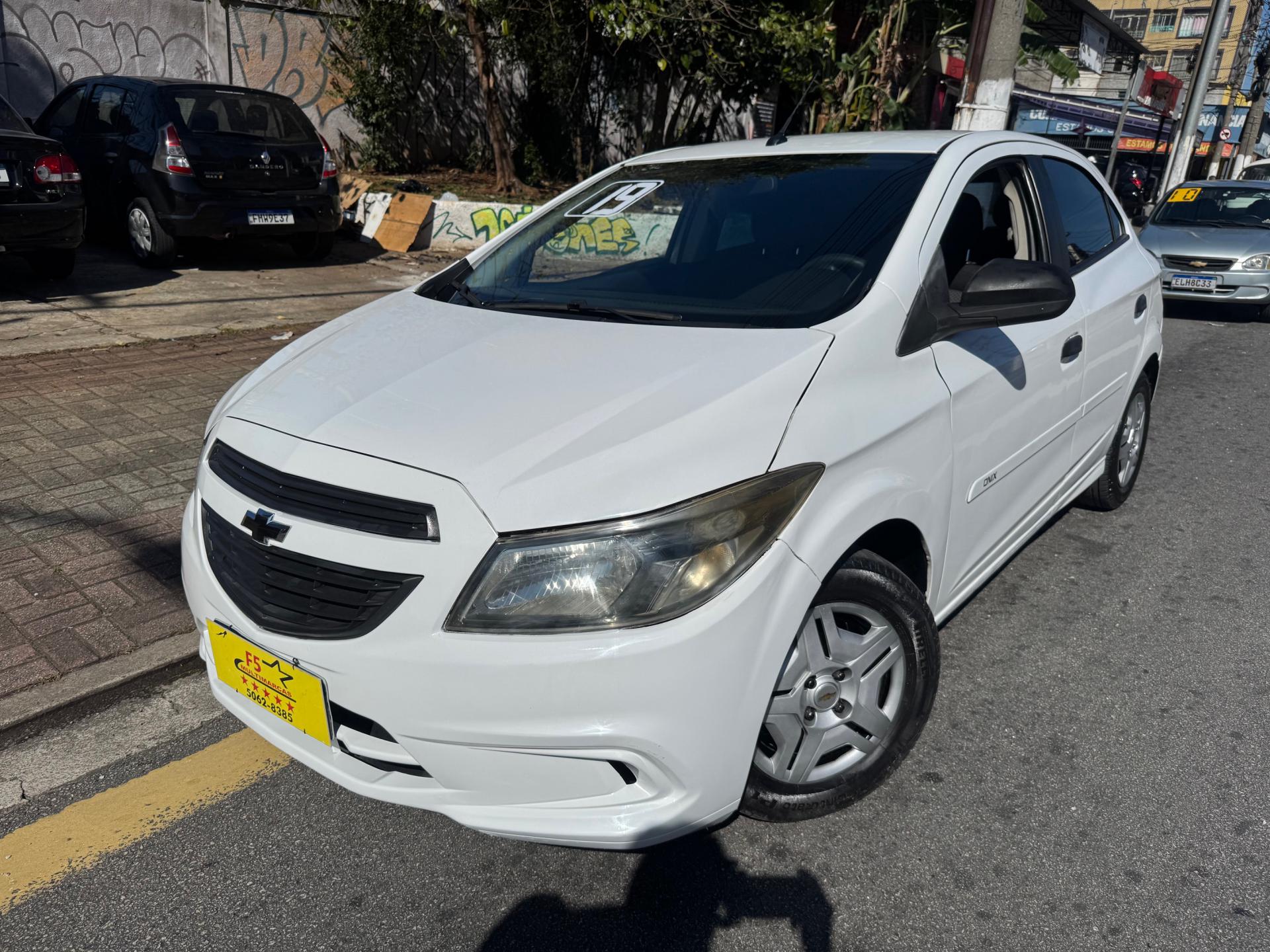 Foto Onix Hatch Joy 1.0 8v Flex 5p Mec.