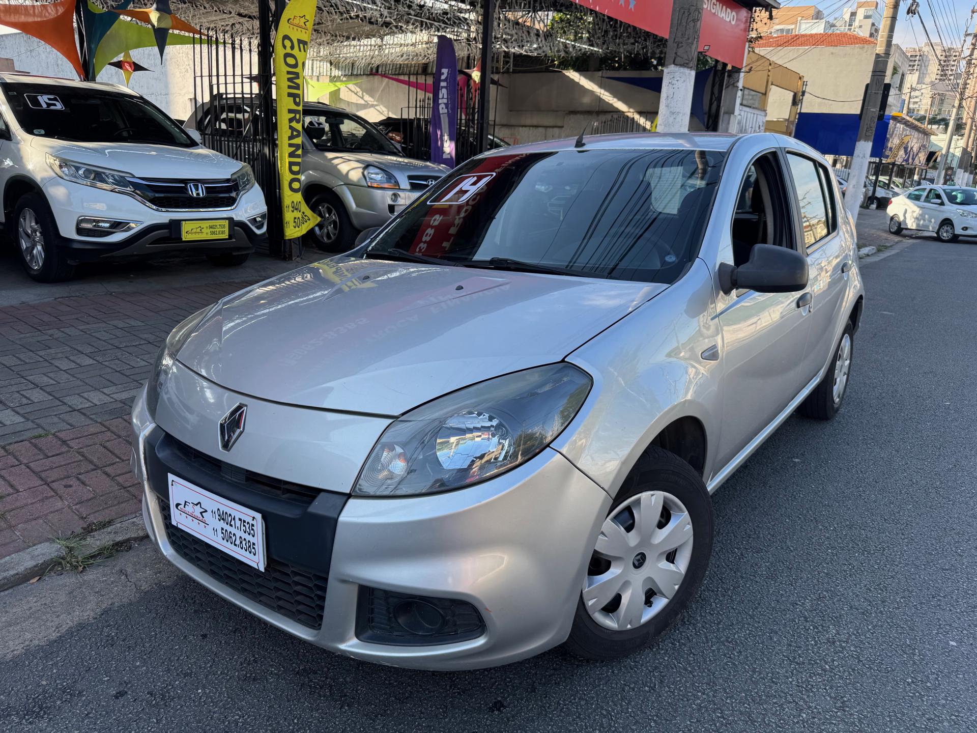 Foto Sandero Authentique Hi-flex 1.0 16v 5p