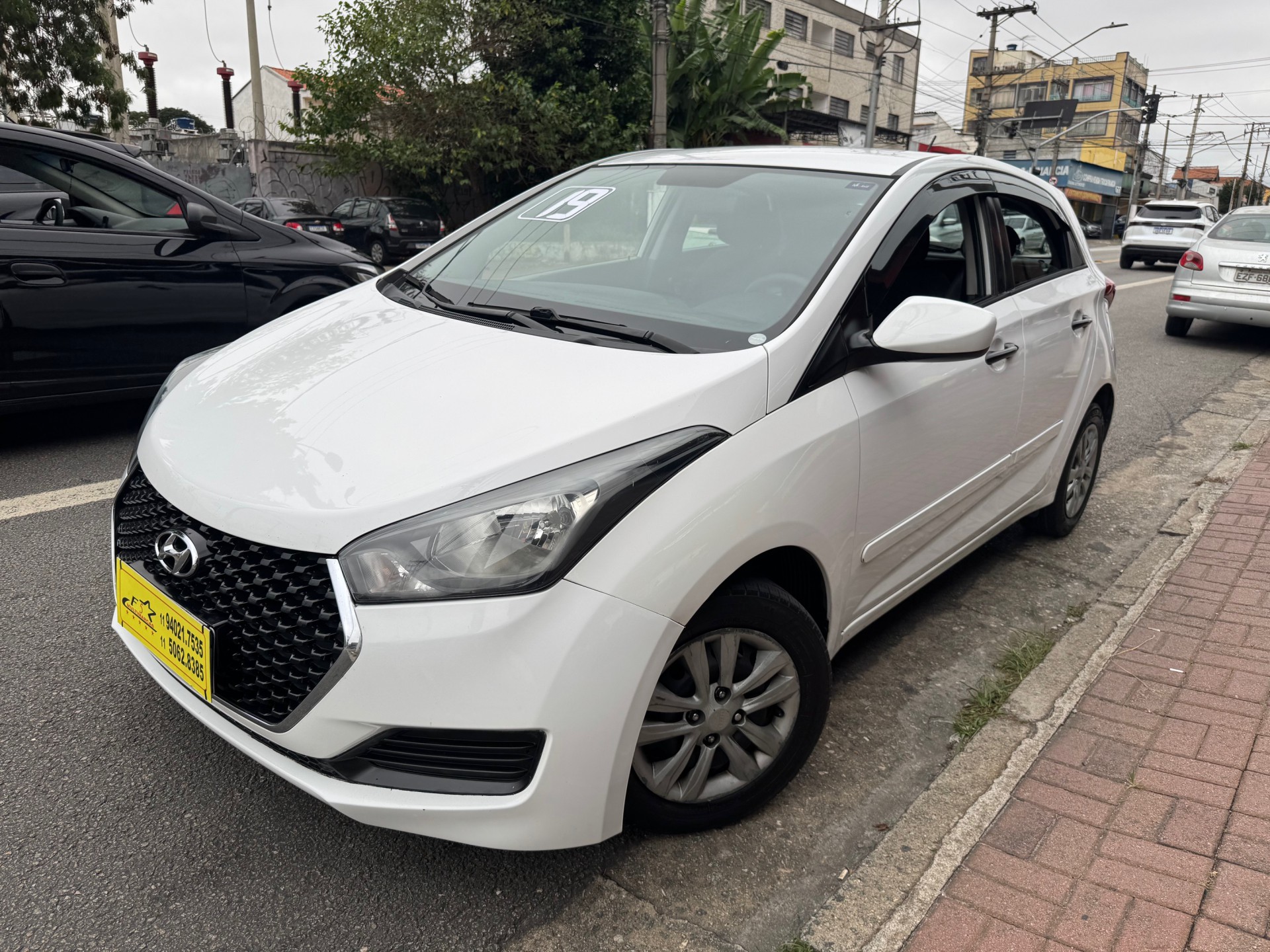 Foto Hb20 Unique 1.0 Flex 12v Mec.