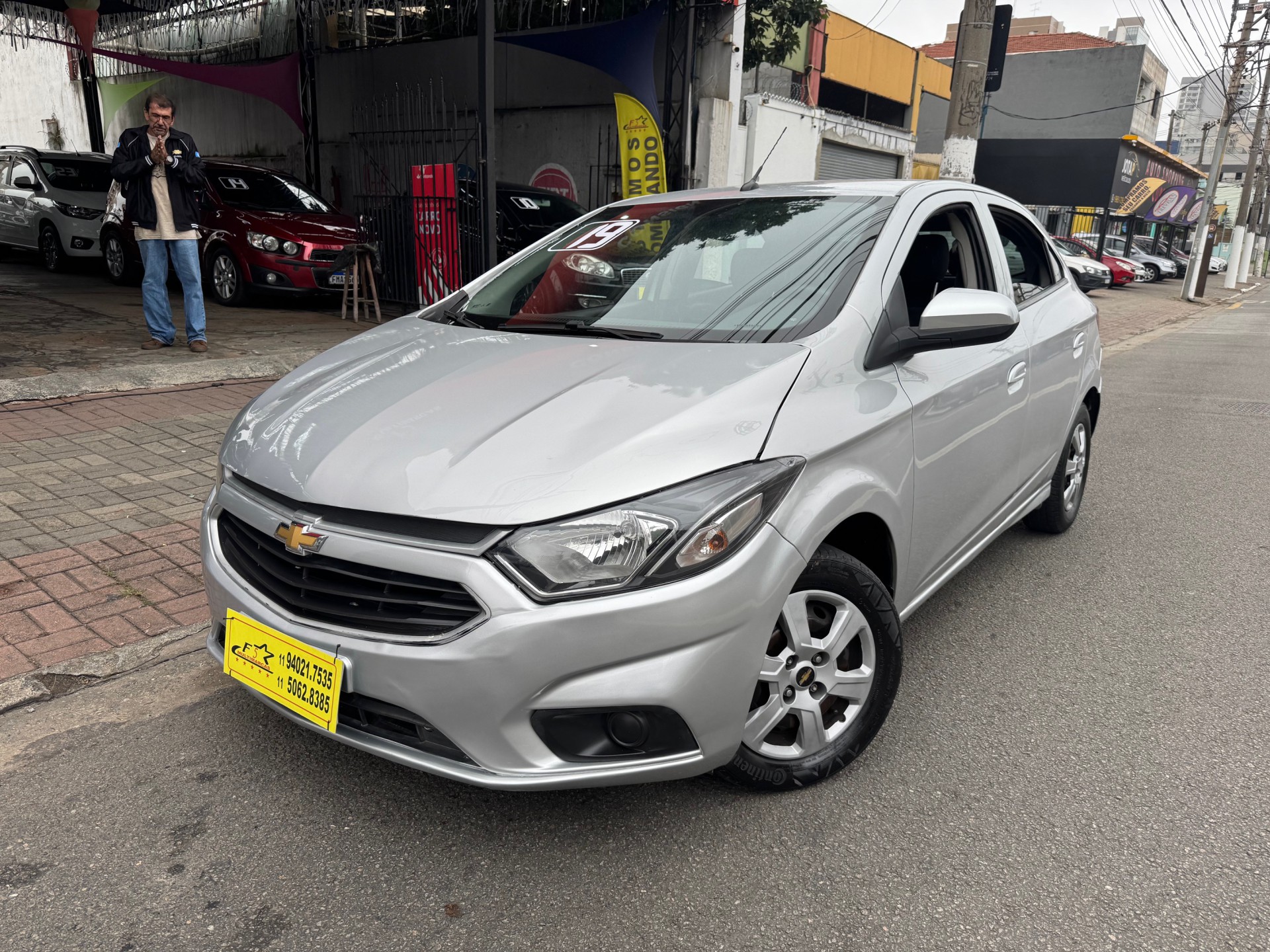 Foto Onix Hatch Lt 1.0 8v Flexpower 5p Mec.