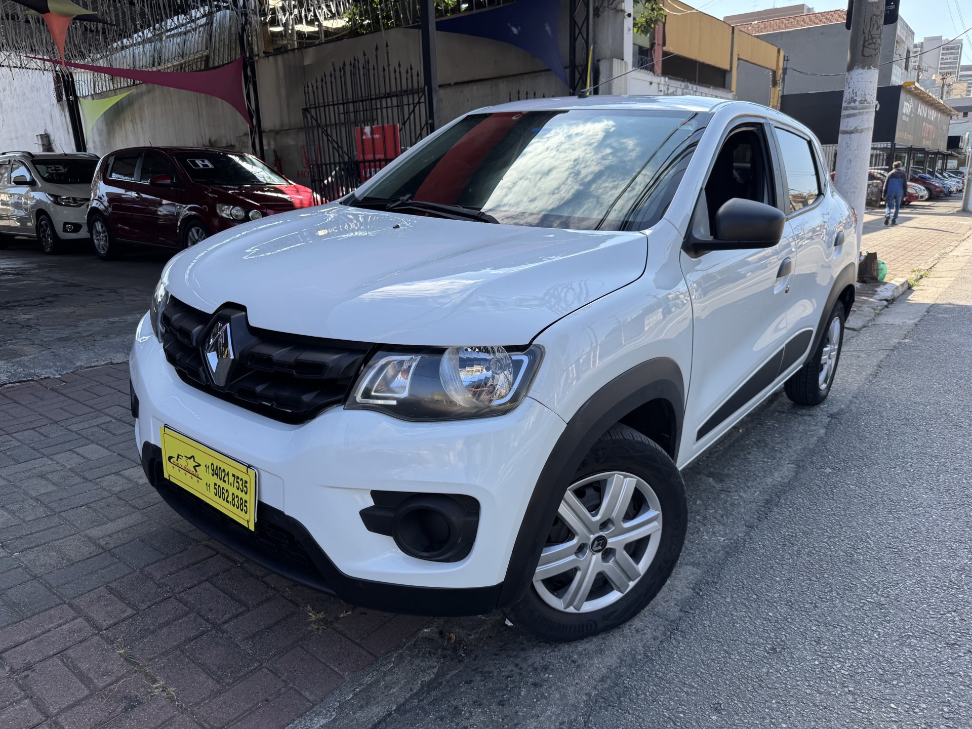 Foto Kwid Zen 1.0 Flex 12v 5p Mec.