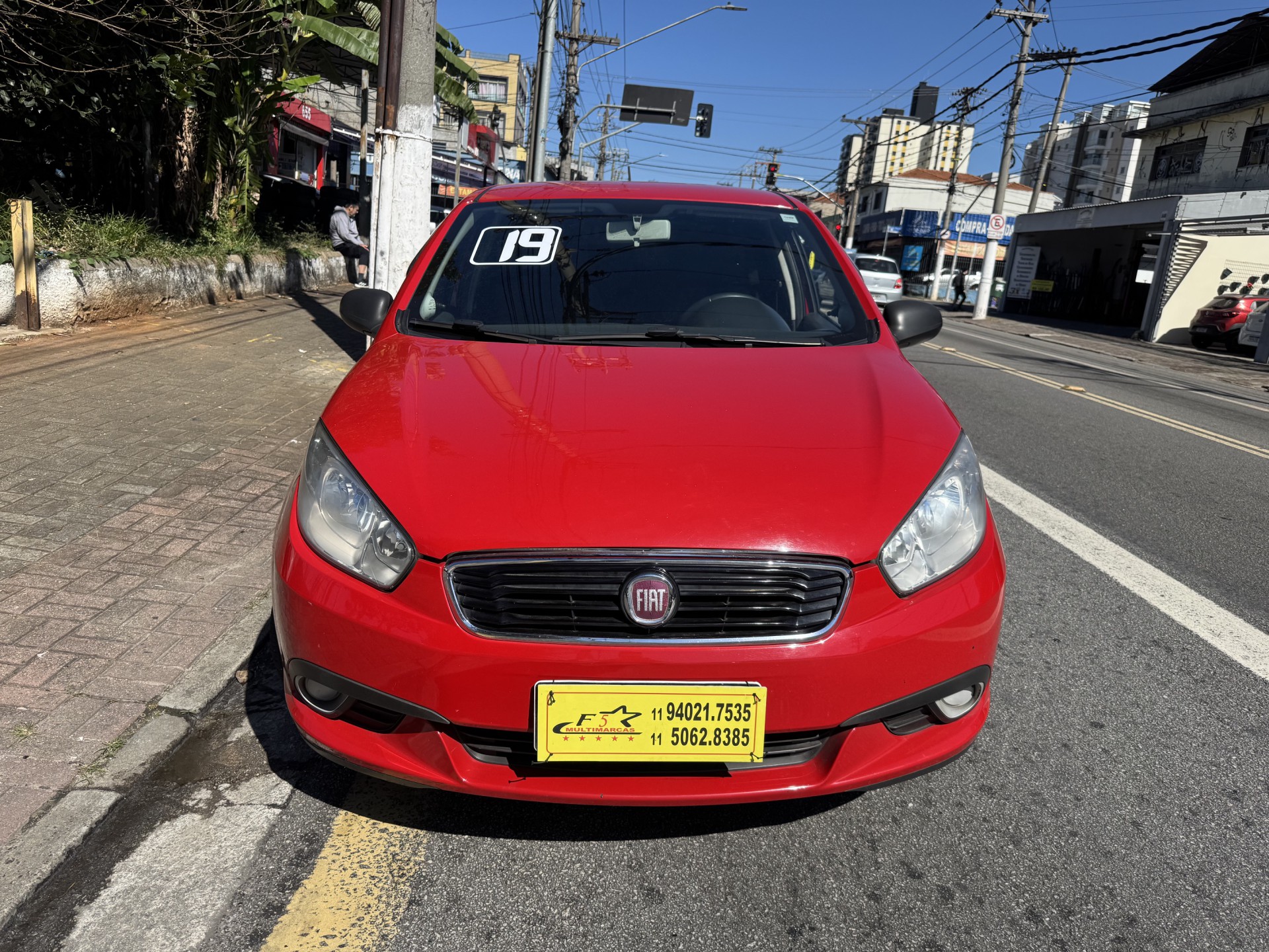 Foto Grand Siena Attractive 1.0 Flex 8v 4p