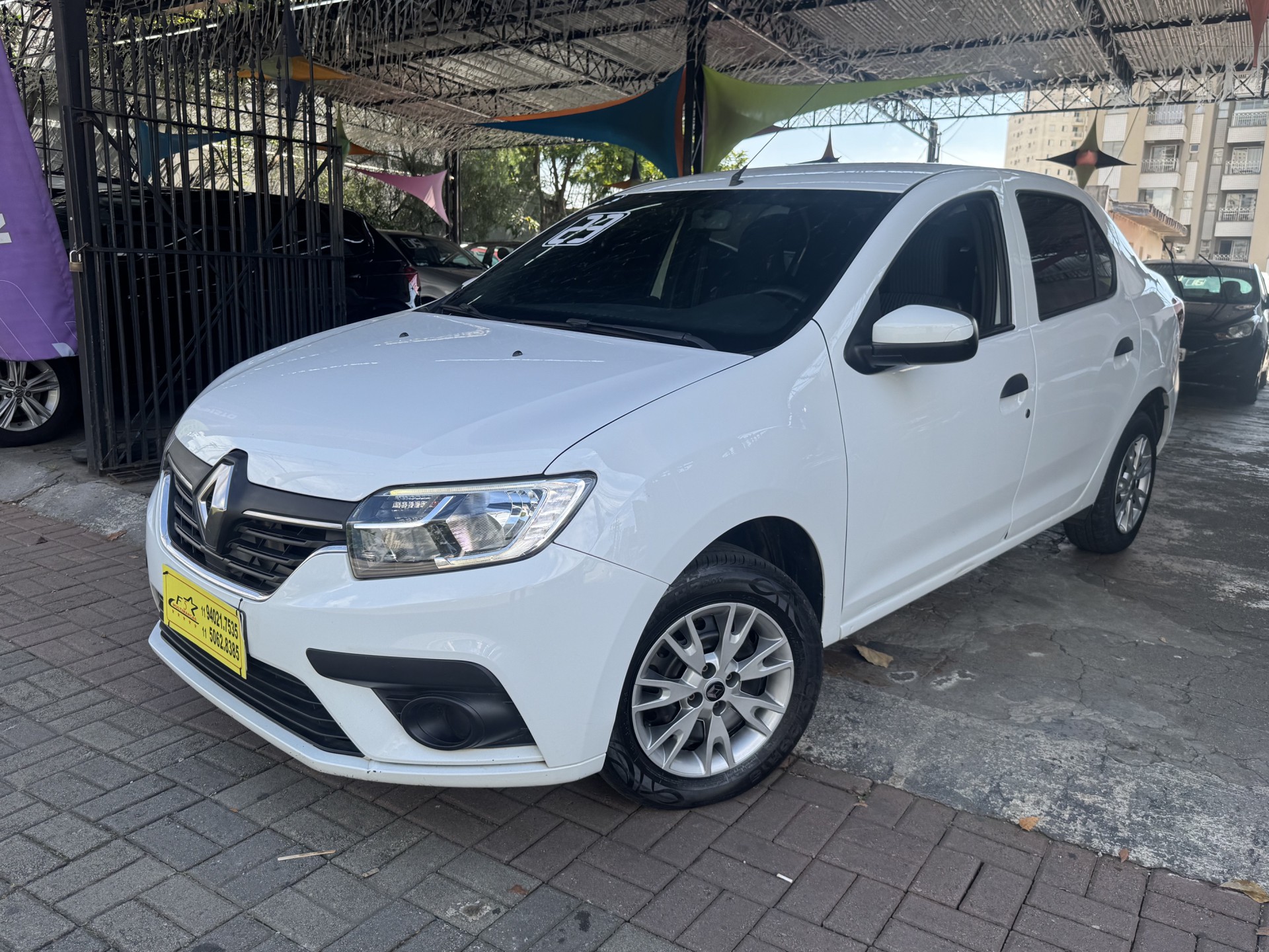 Foto Logan Life Flex 1.0 12v 4p Mec.
