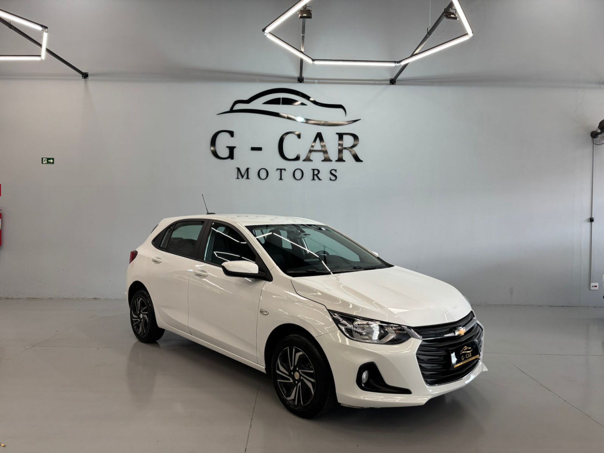 Foto Onix Hatch Lt 1.0 12v Flex 5p Mec.