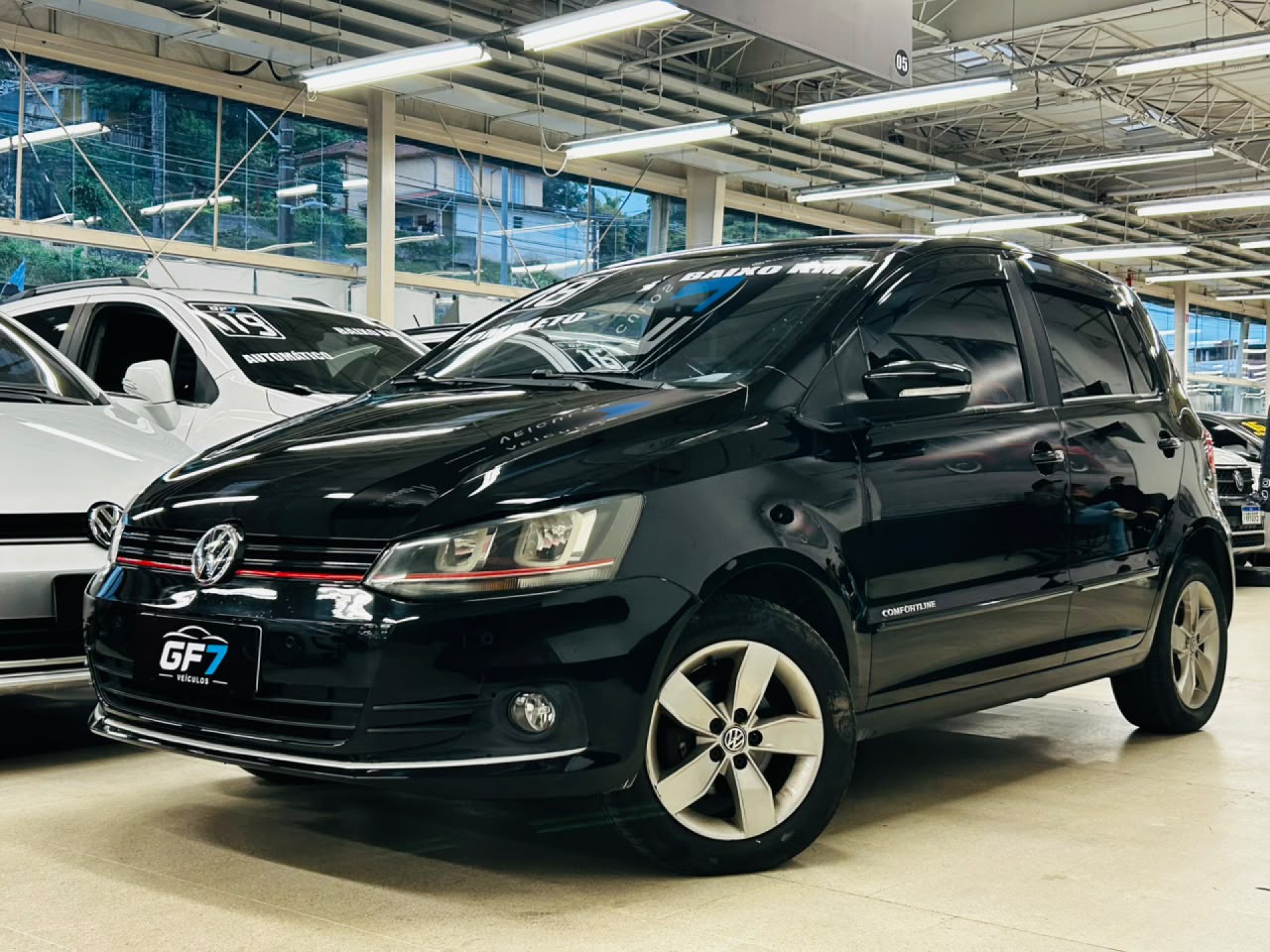Volkswagen FOX Comfortline 1.6 Flex 8v 5p