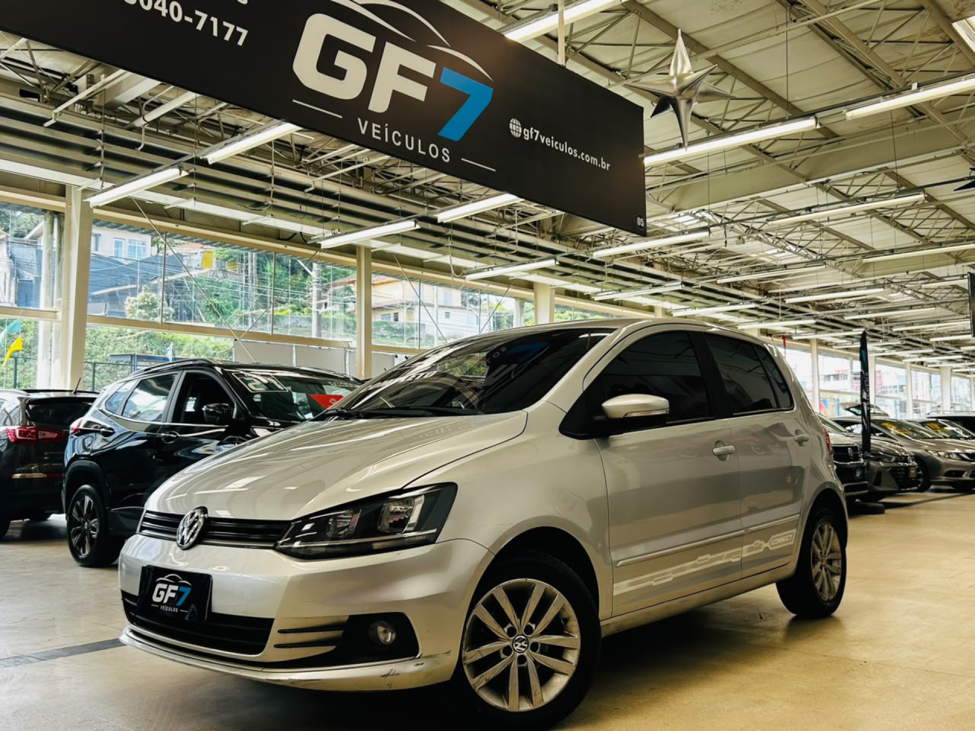 Volkswagen FOX Connect 1.6 Flex 8v 5p