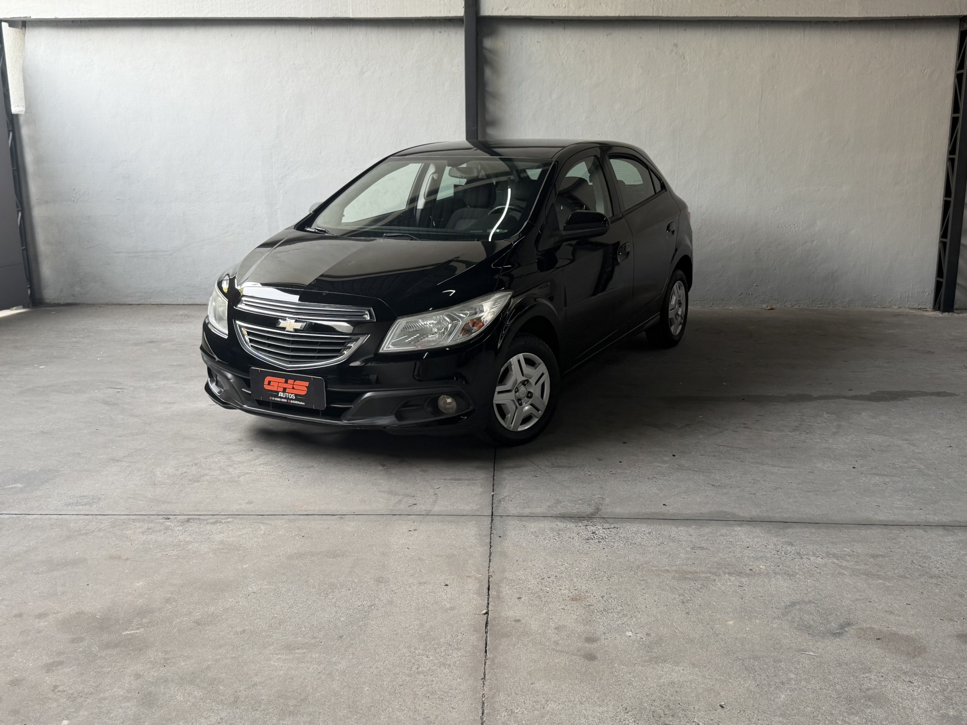 Foto Onix Hatch Lt 1.0 8v Flexpower 5p Mec.