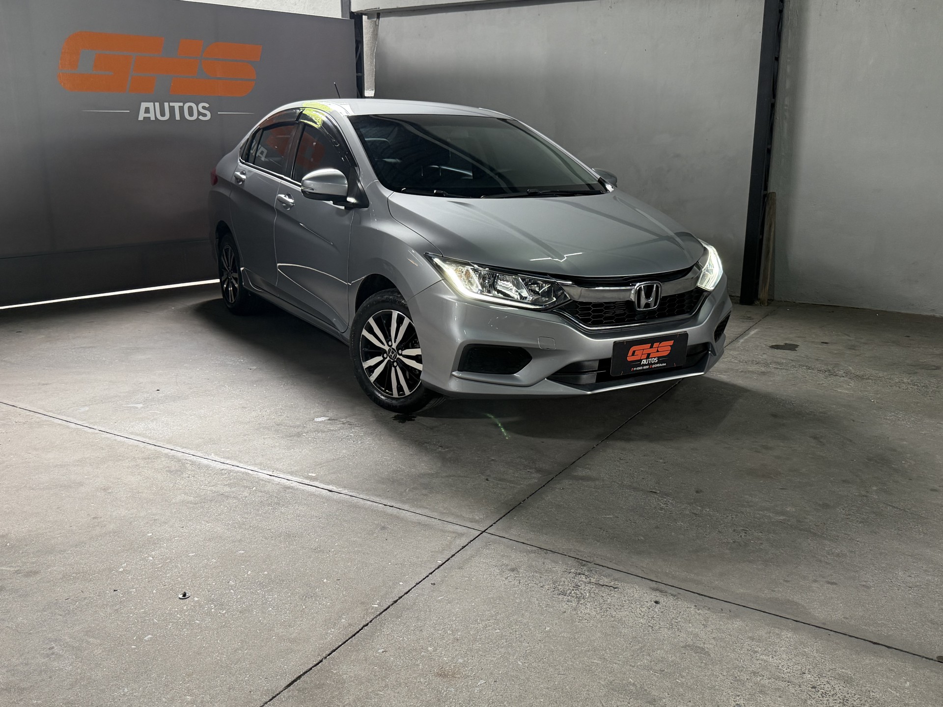 Foto City Sedan Personal 1.5 Flex 16v Aut.