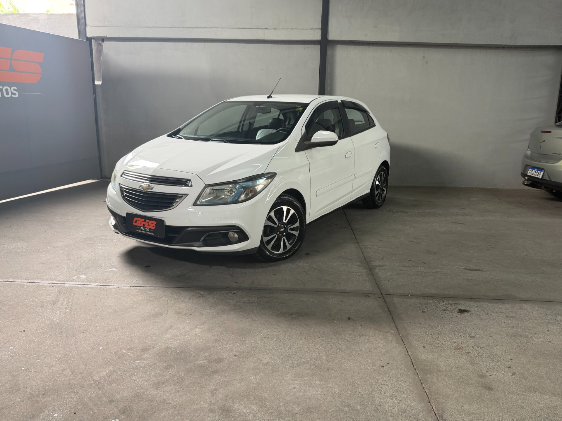 Foto Onix Hatch Ltz 1.4 8v Flexpower 5p Aut.