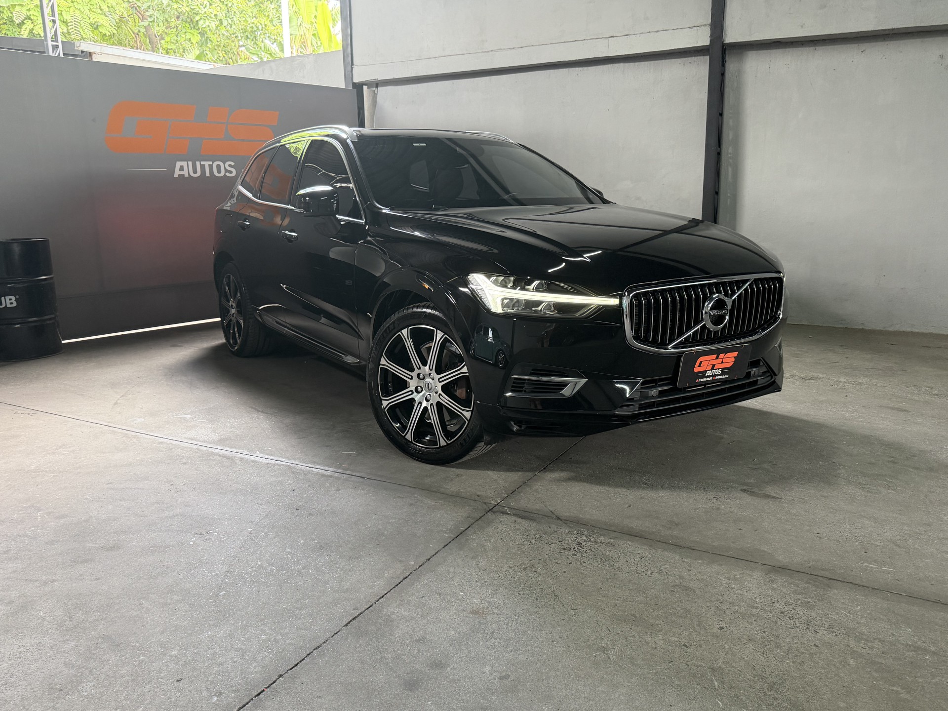 Foto T8 Inscription Hybrid