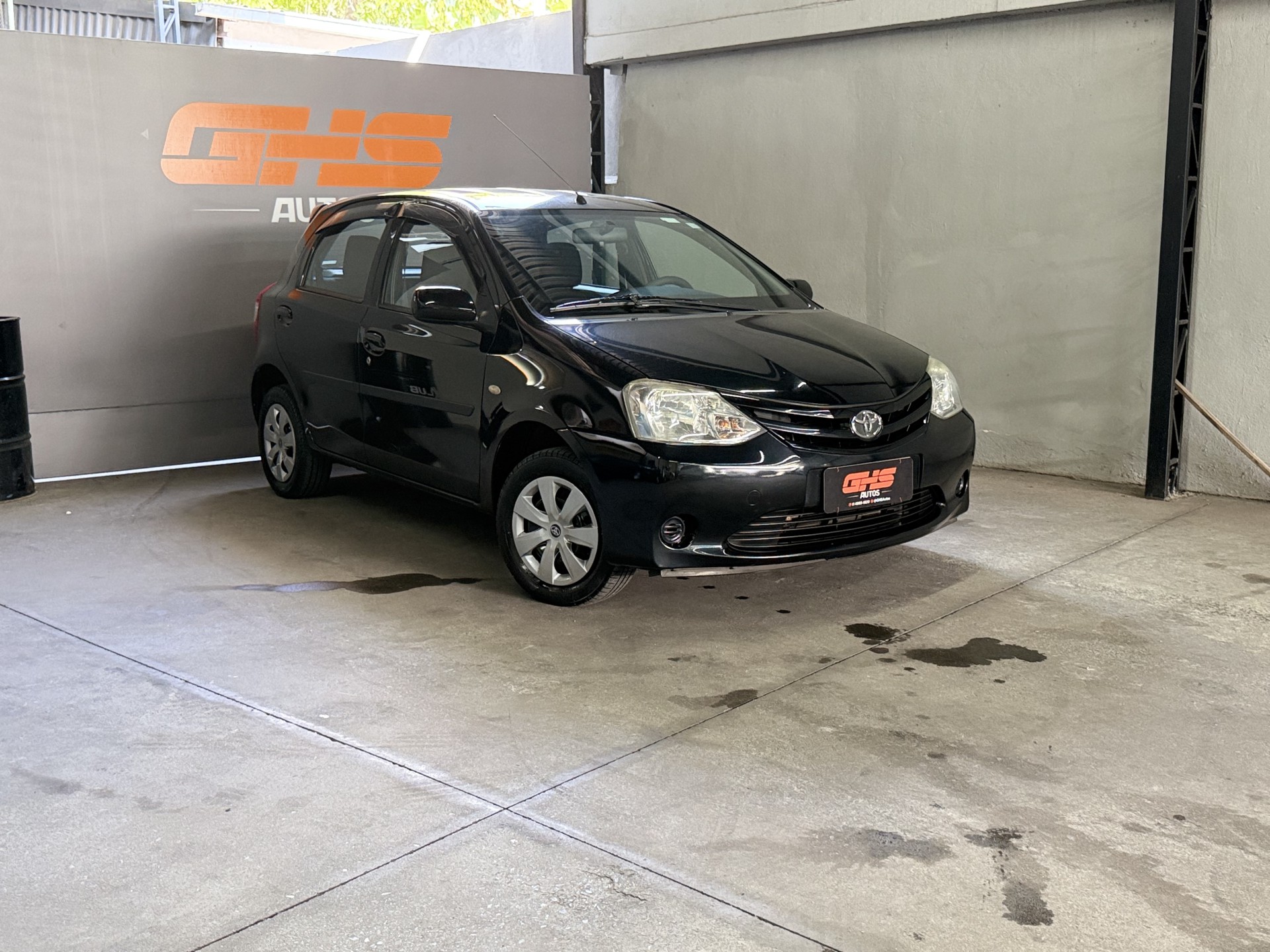 Foto Etios Xs  1.3 Flex 16v 5p Mec.