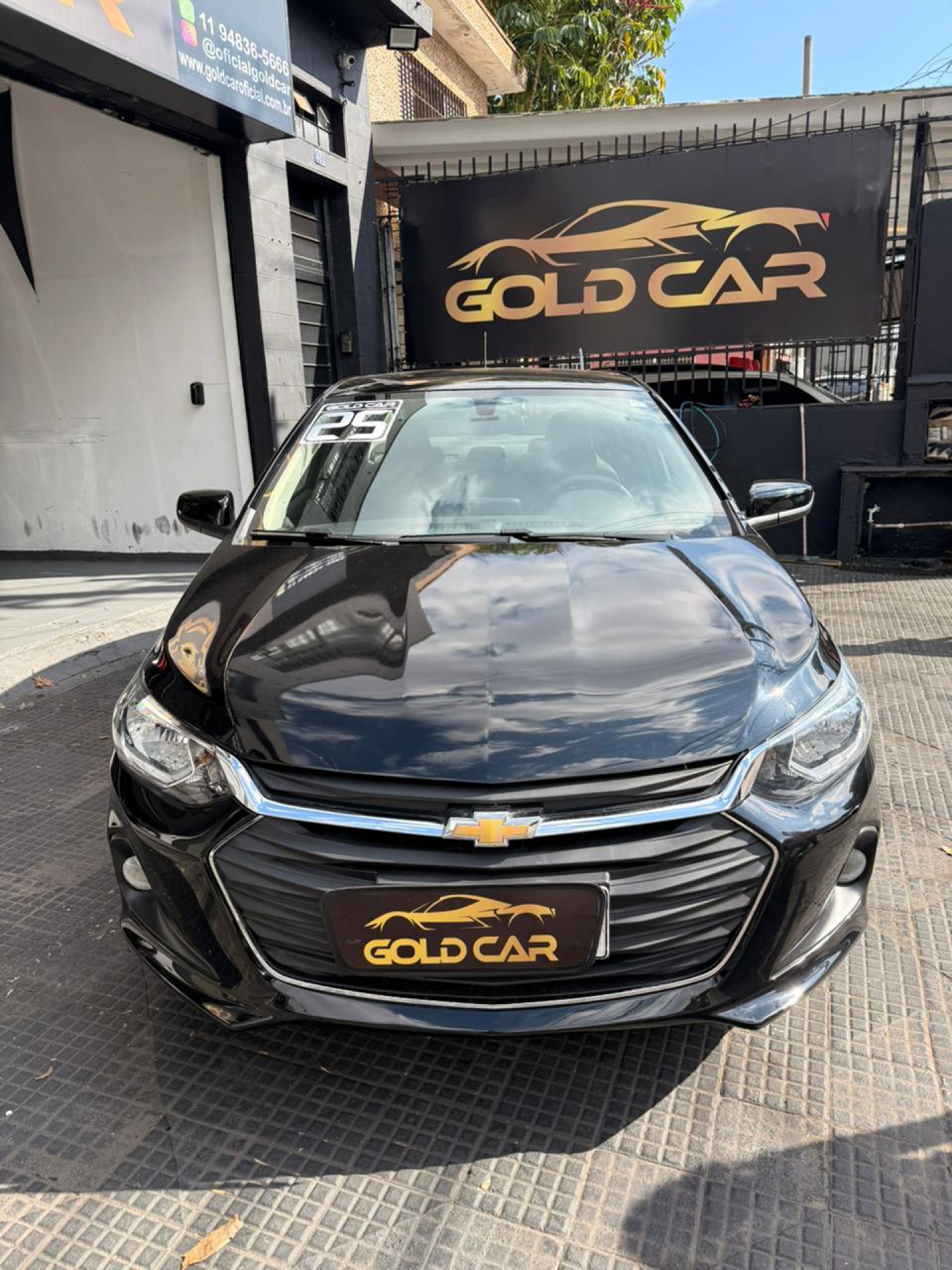 Foto Onix Sedan Plus Lt 1.0 12v Flex 4p Mec.