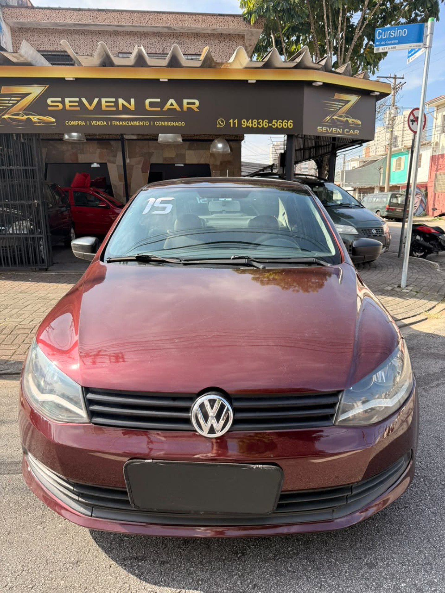 Volkswagen Voyage Seleção 1.6 Total Flex 8v 4p