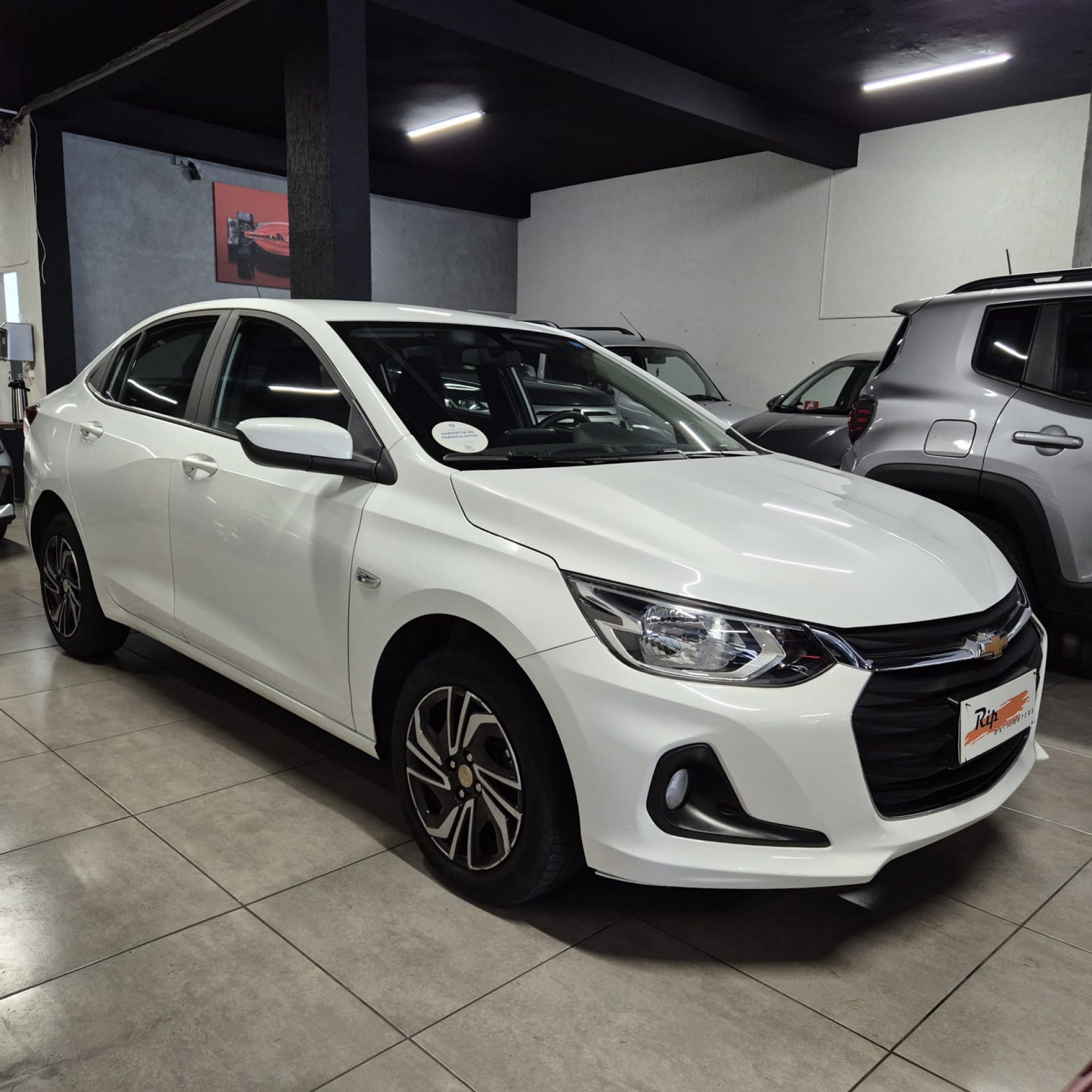 Foto Onix Sedan Plus Lt 1.0 12v Flex 4p Mec.