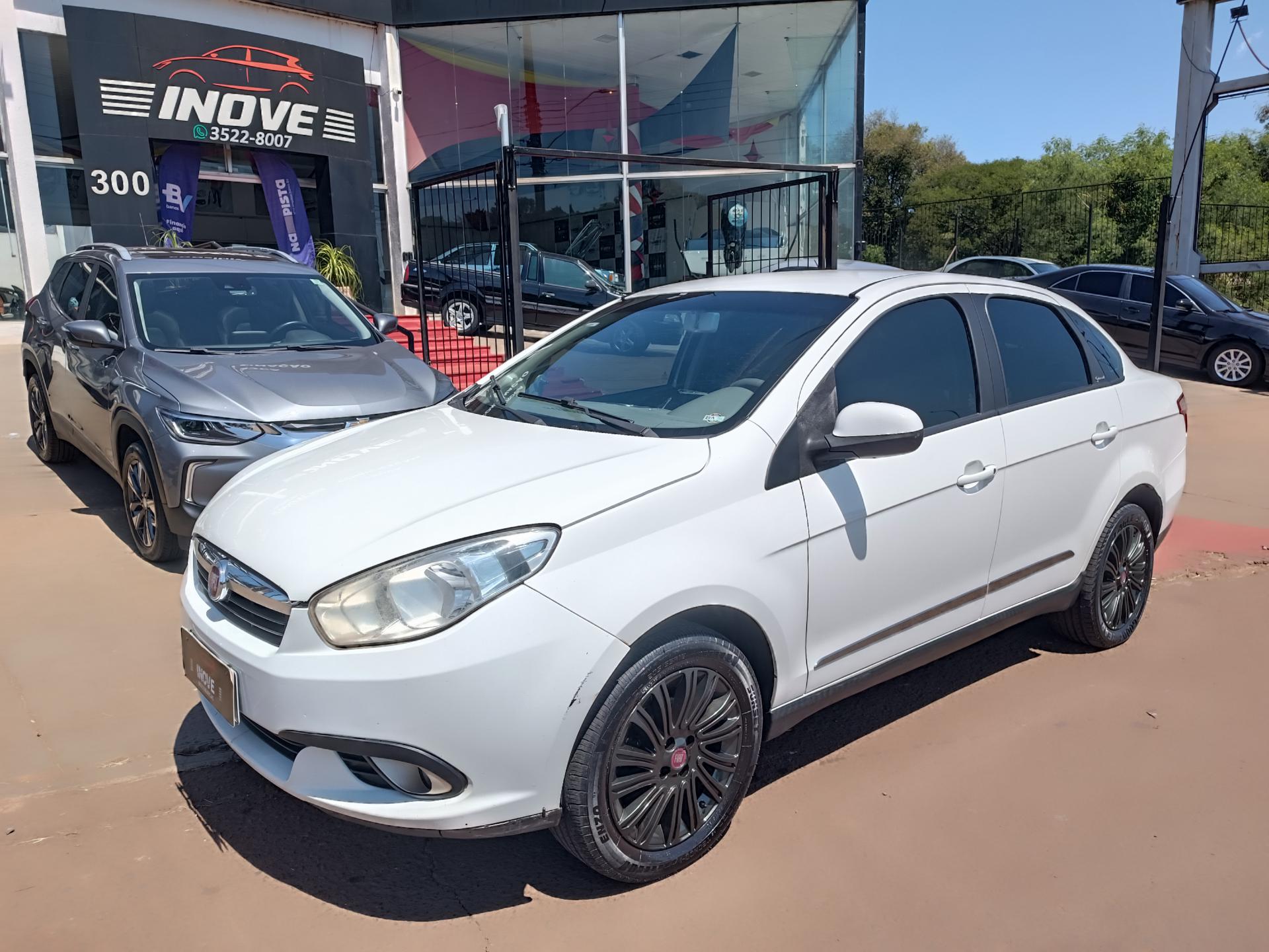 Foto Grand Siena Essence 1.6 Flex 16v