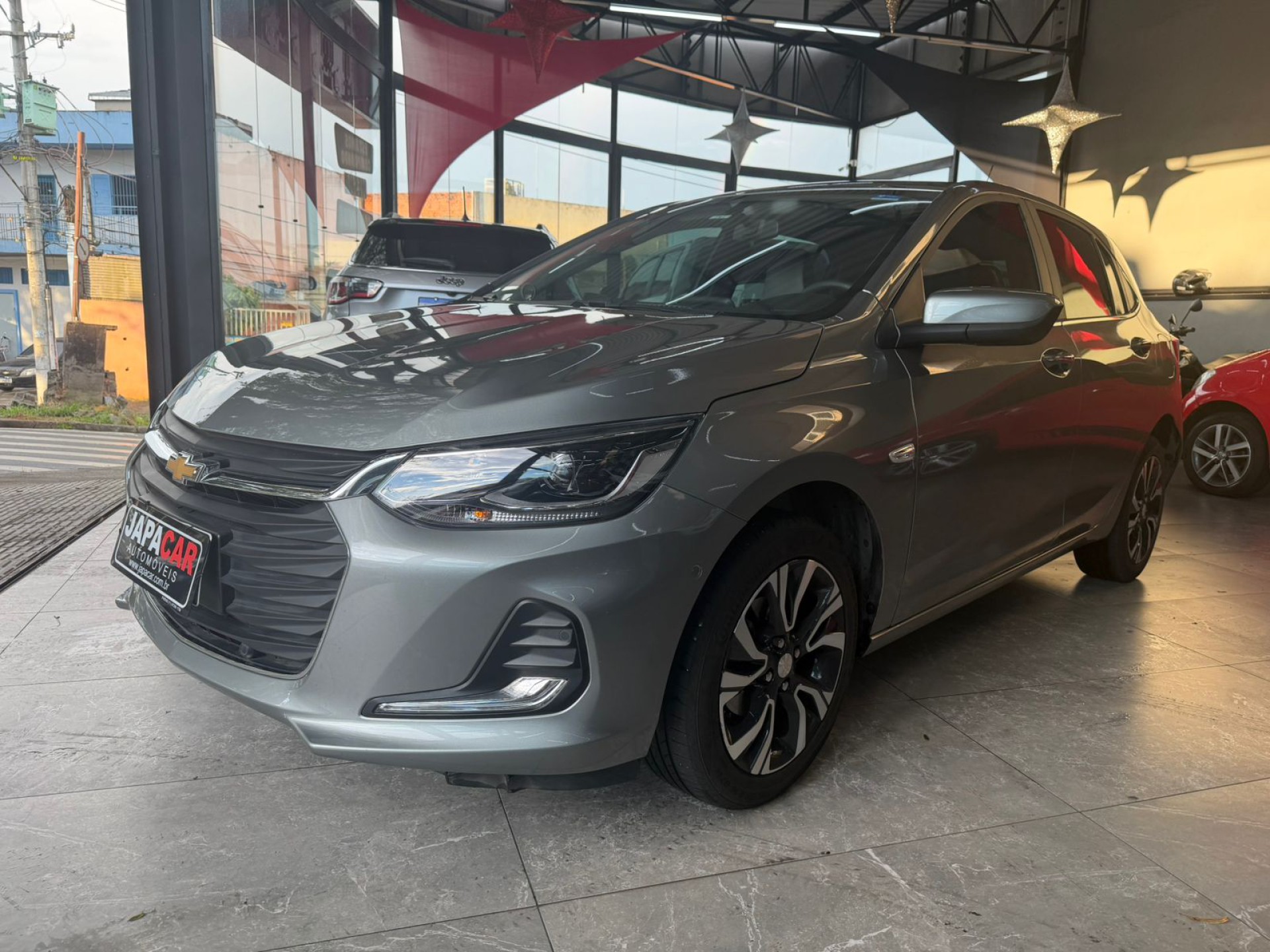 Foto Onix Hatch Prem. 1.0 12v Tb Flex 5p Aut.