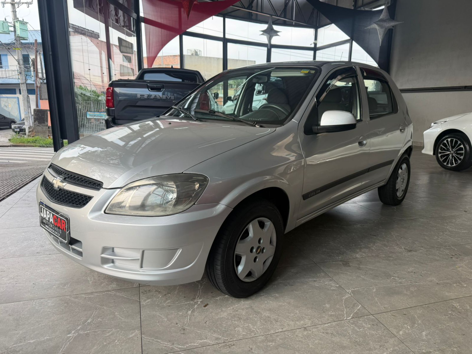 Foto Celta Spirit/ Lt 1.0 Mpfi 8v Flexp. 5p