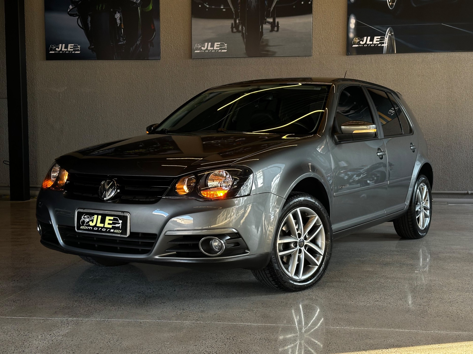 Foto Golf Sportline 2.0 Mi Total F. 8v Tip.