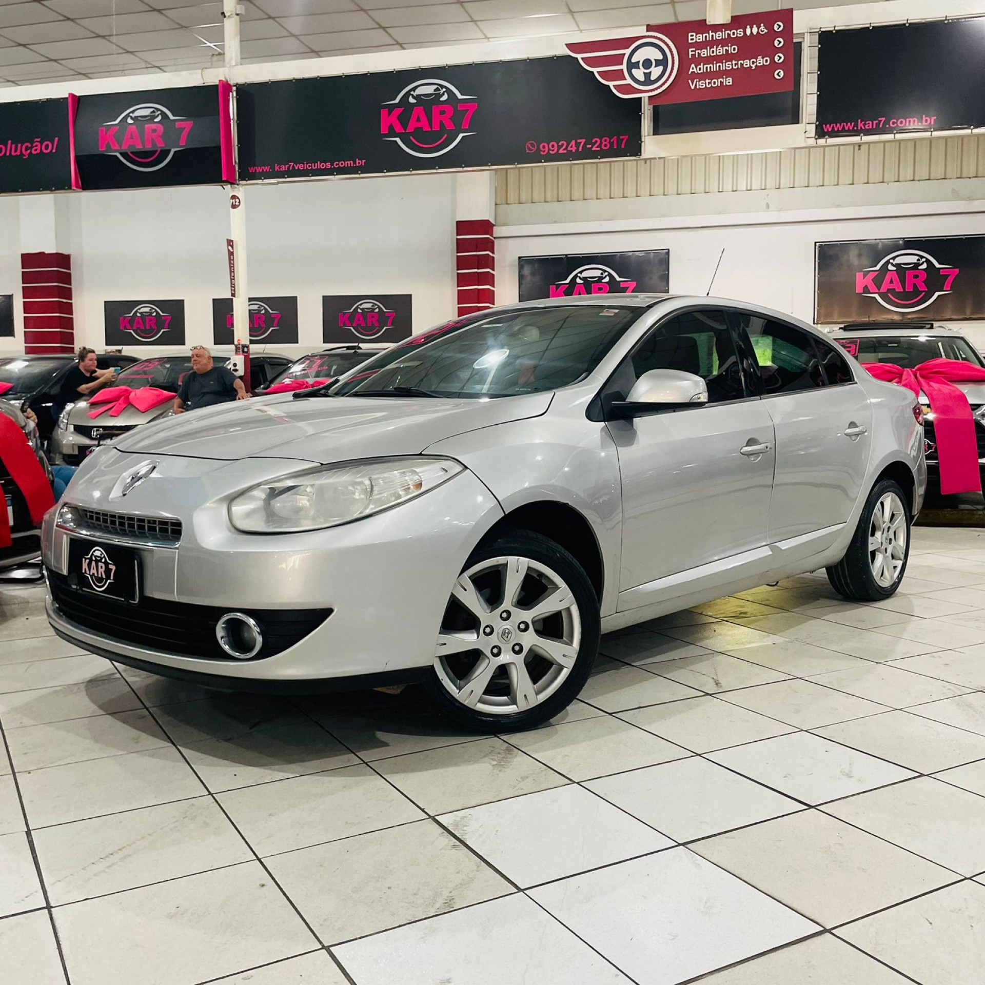 Foto Fluence Sedan Privilège 2.0 16v Flex Aut