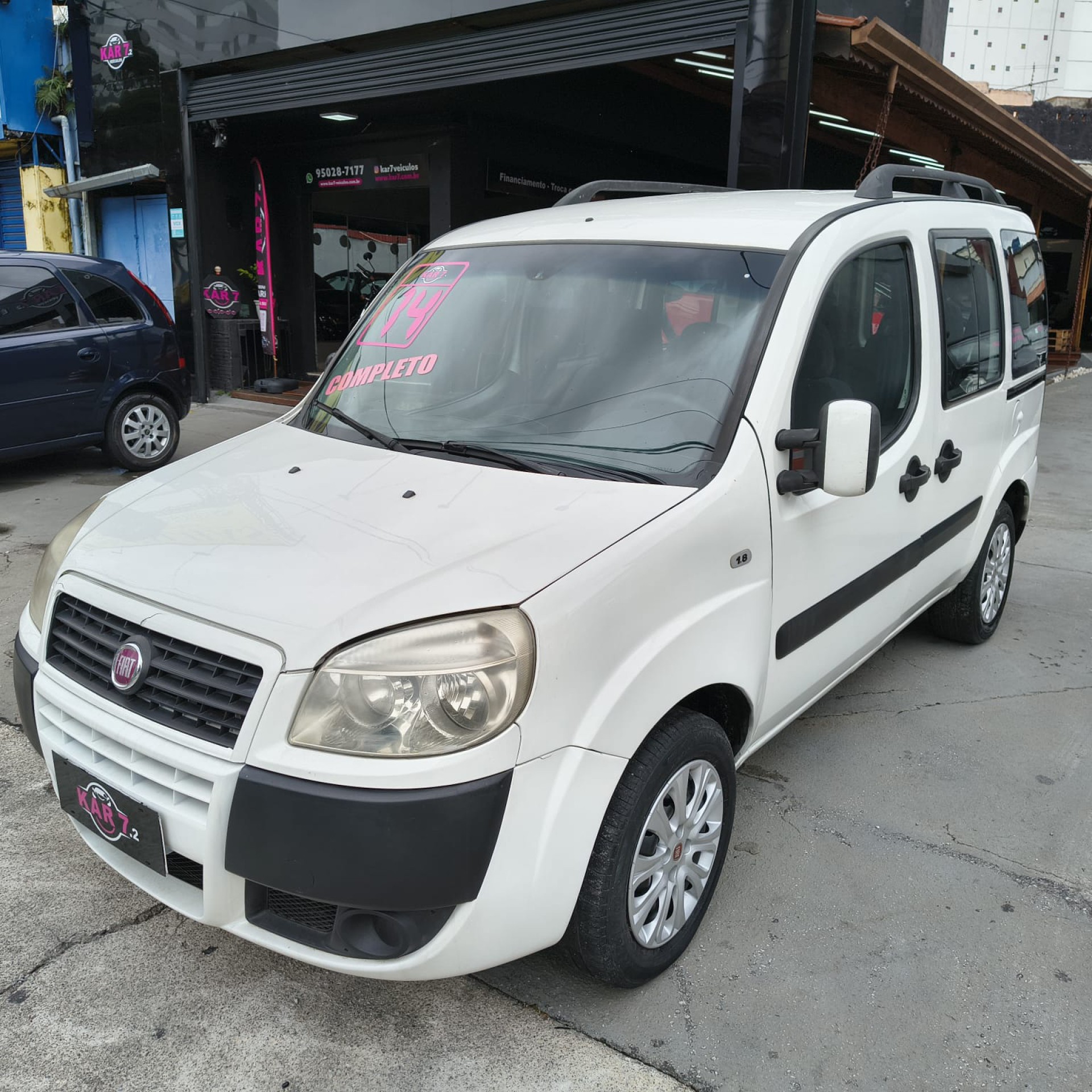 Foto Doblo Essence 1.8 Flex 16v 5p