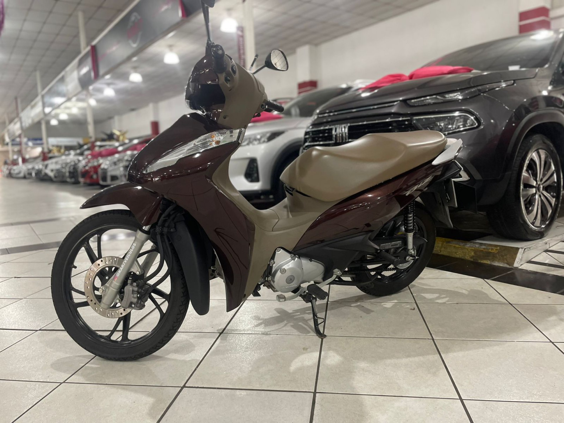 Foto Biz 125/125i Flex