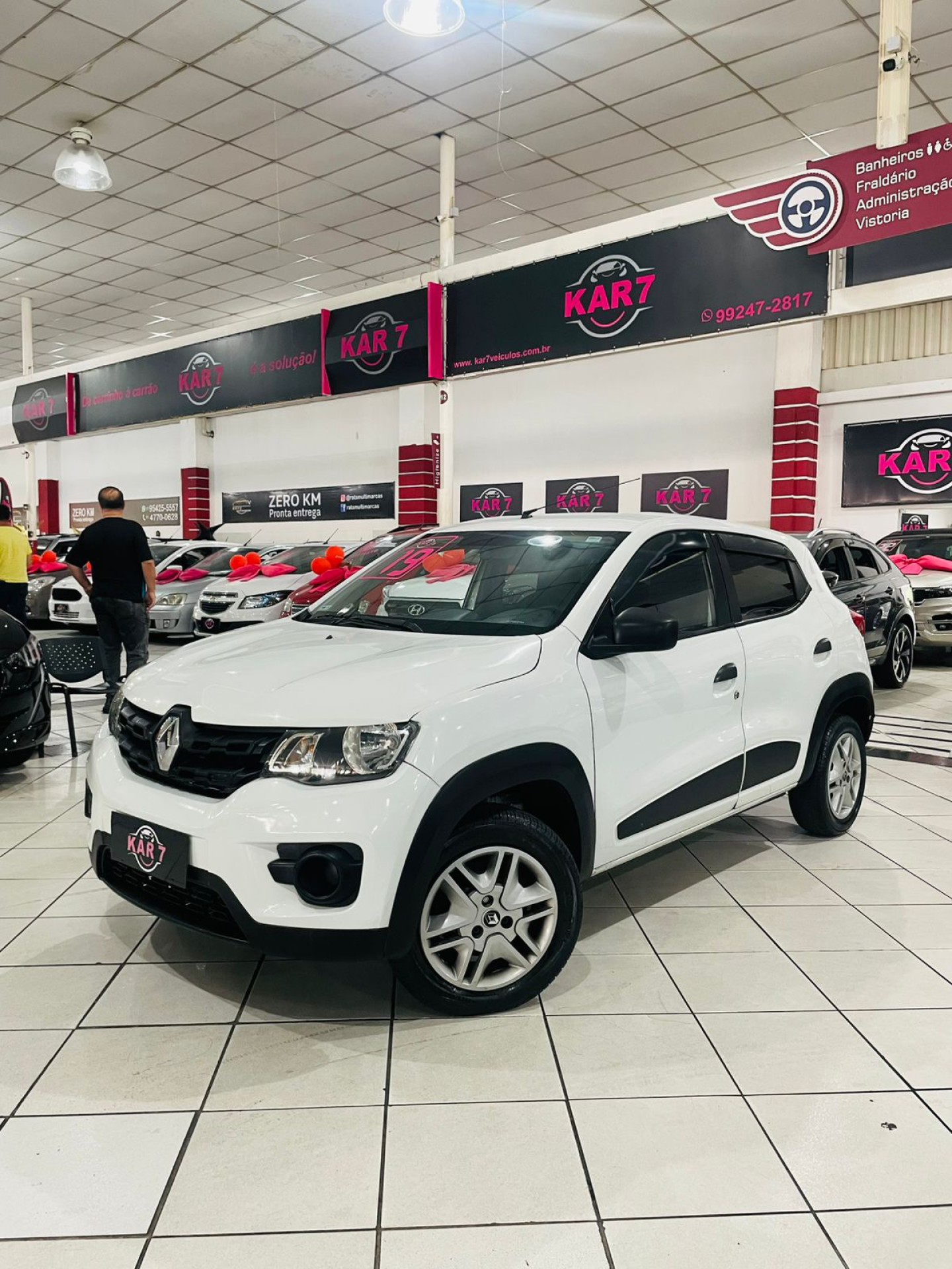 Foto Kwid Zen 1.0 Flex 12v 5p Mec.