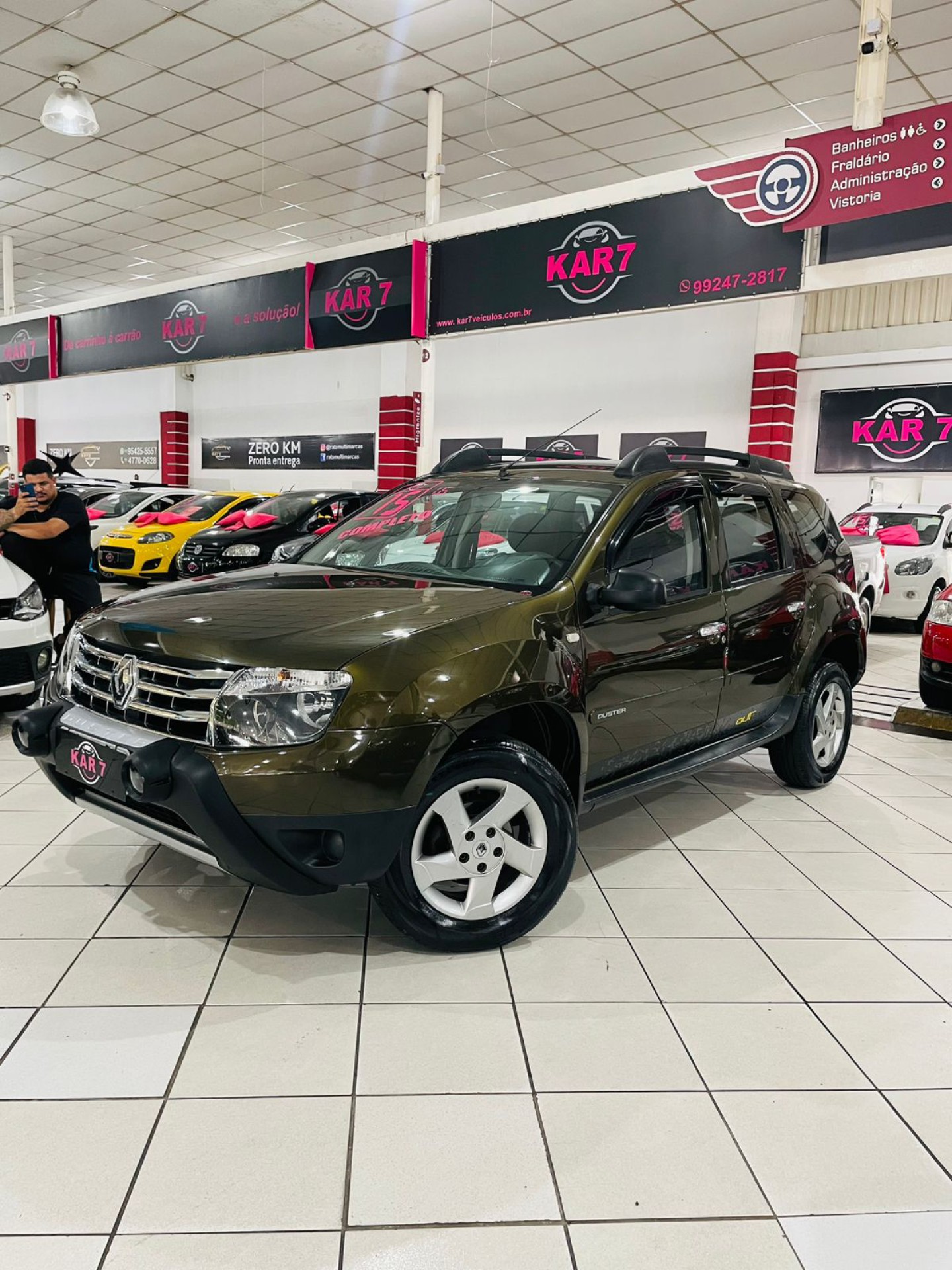 Foto Duster Expression 1.6 Hi-flex 16v Mec.