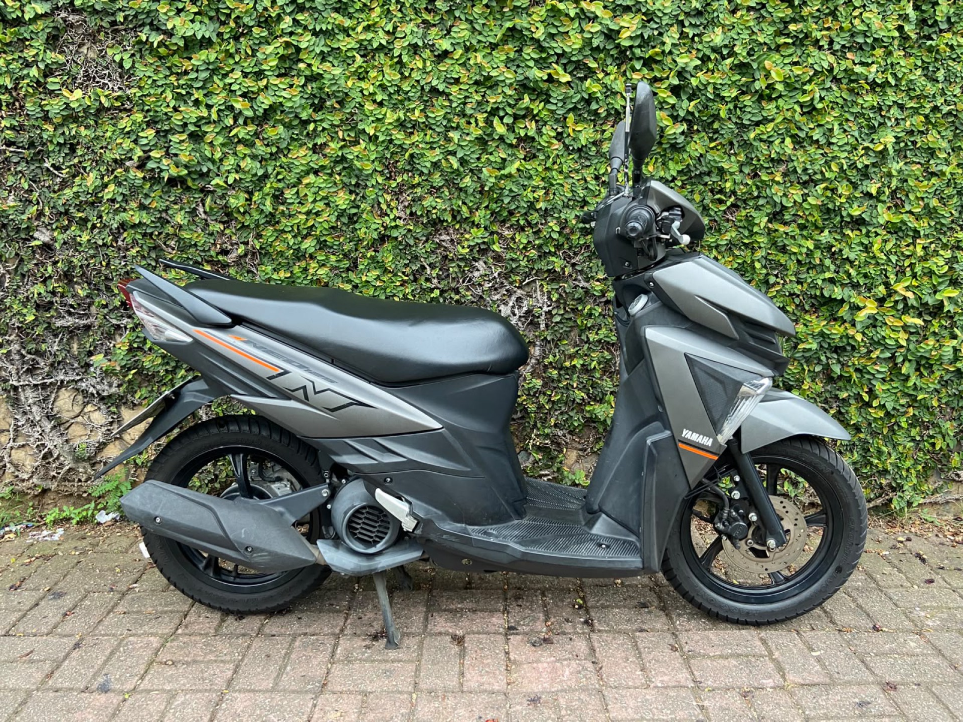 Yamaha NEO 125
