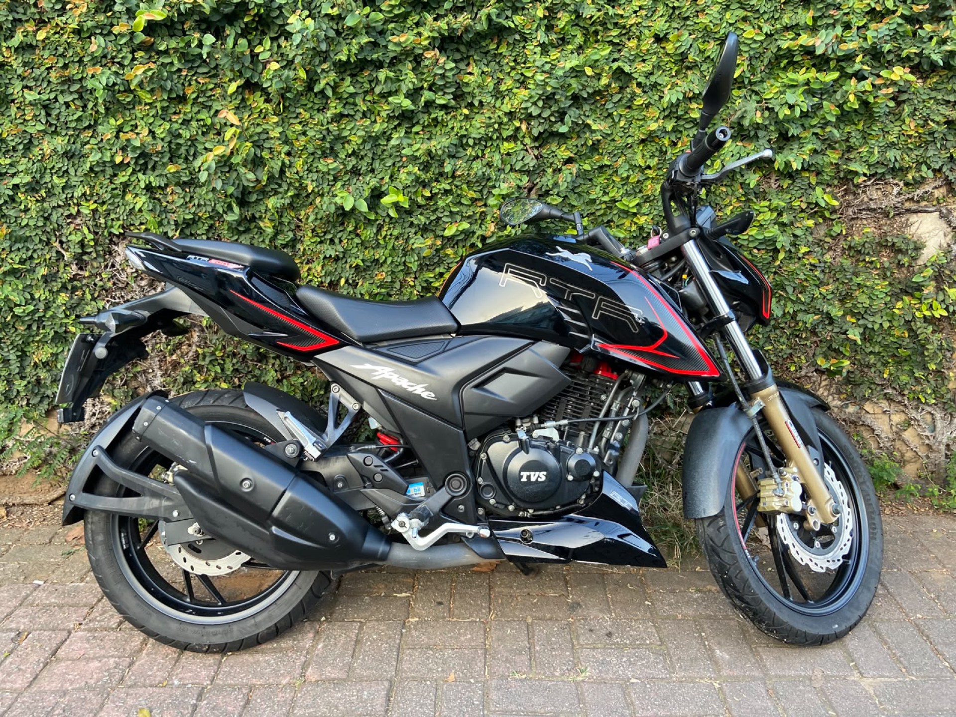 Dafra Apache Rtr 200cc