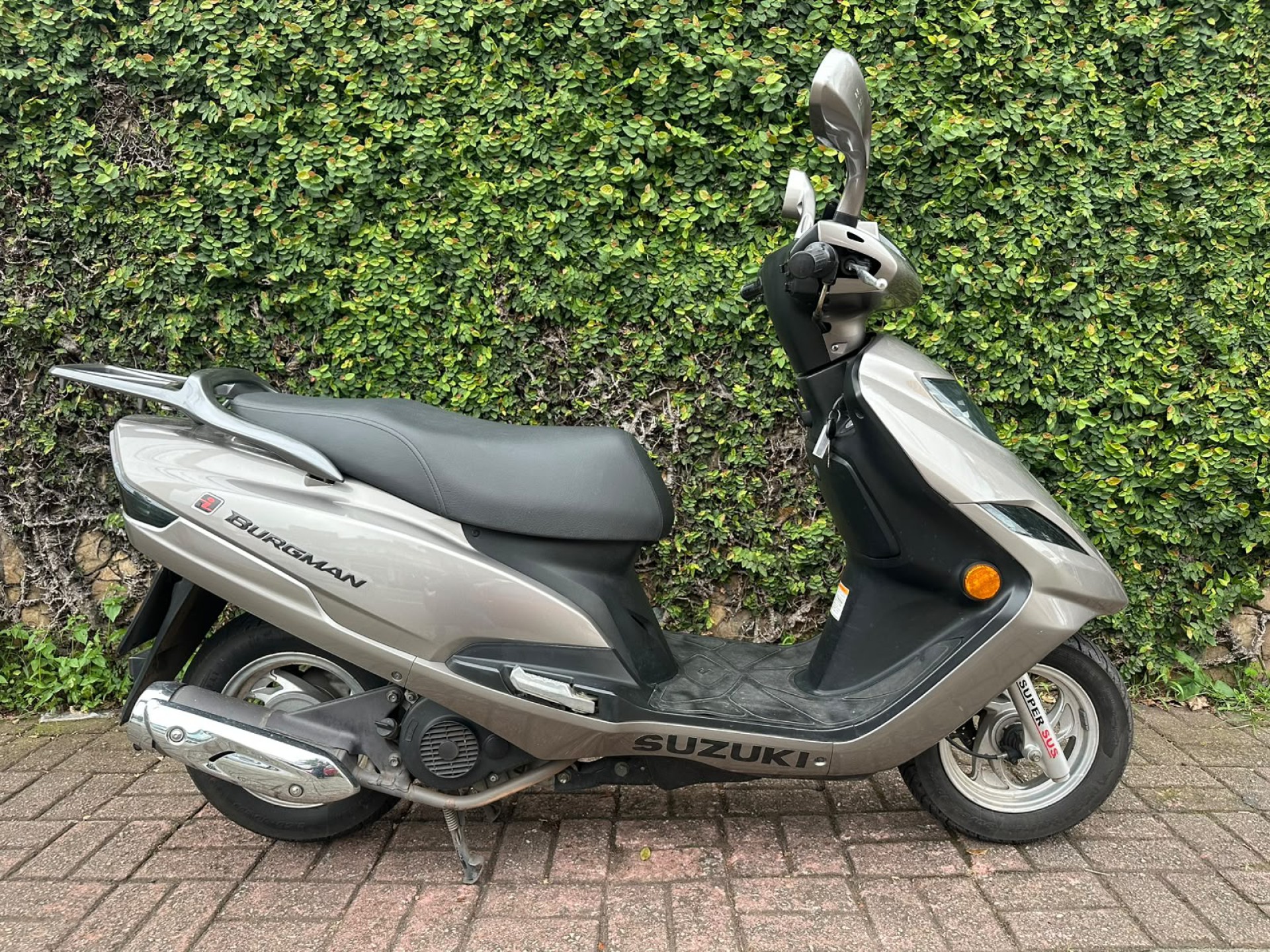 Suzuki Burgman 125i