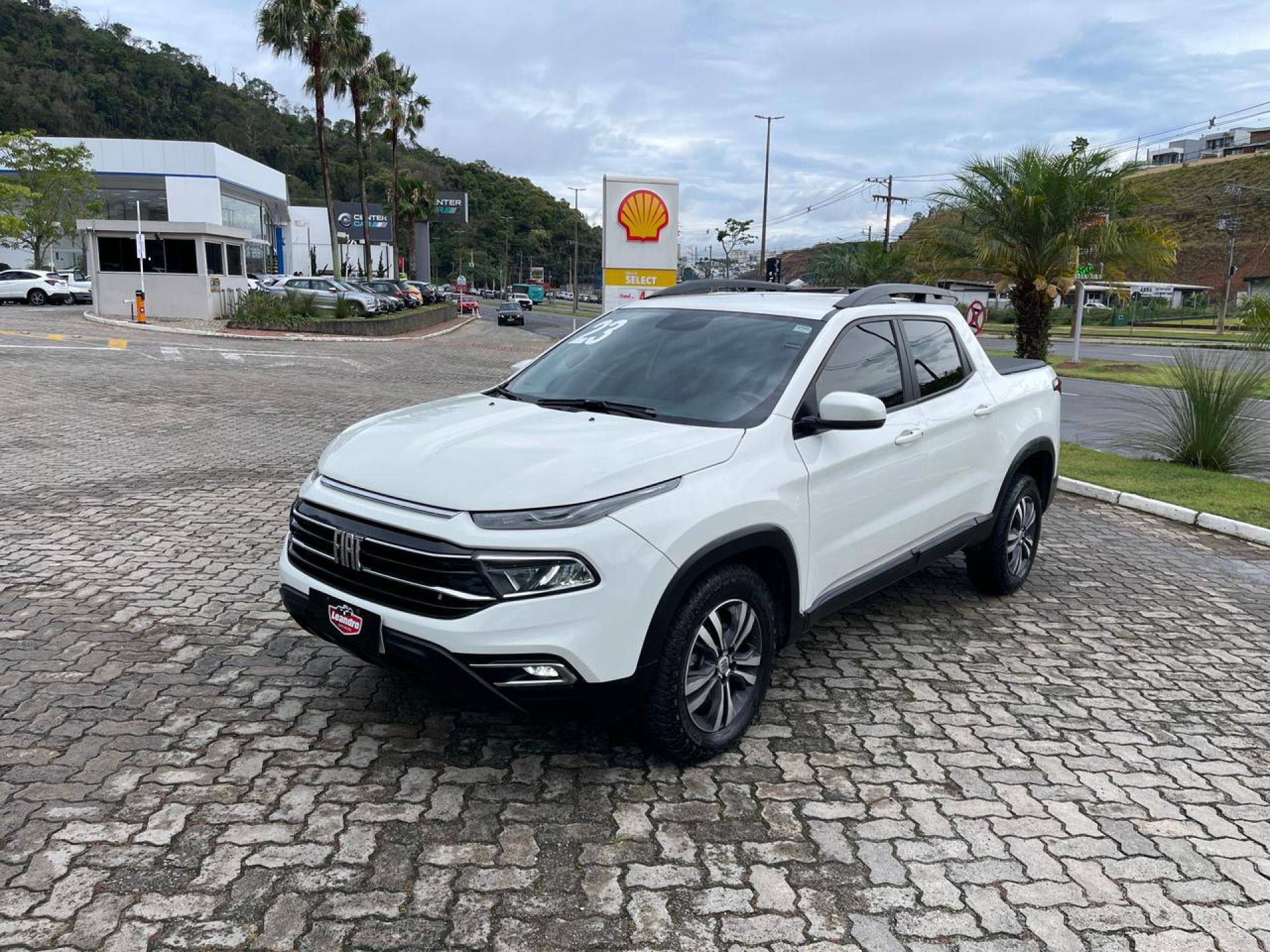 Foto Toro Freedom 2.0 16v 4x4 Tb Diesel Aut.